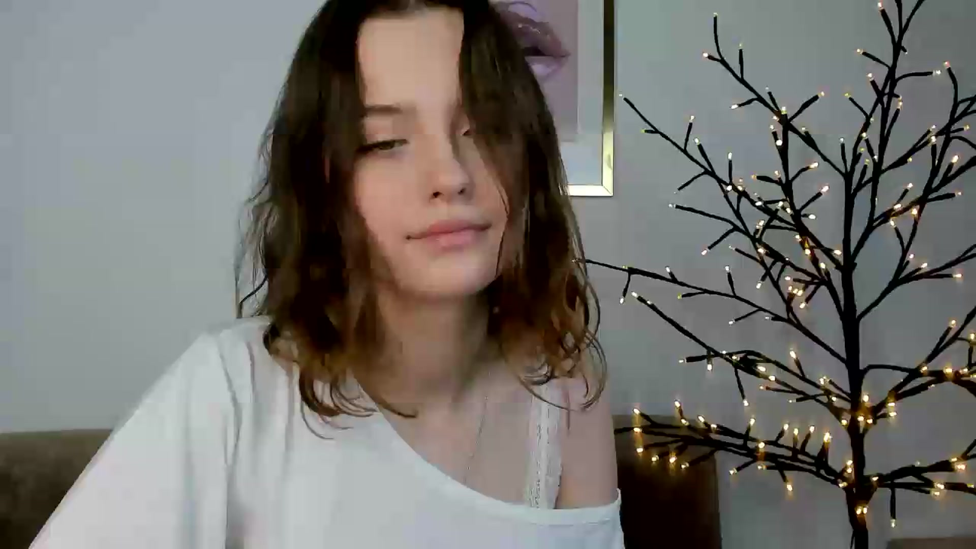 Gallery image thumbnail from KristiGant's myfreecams stream on, 07/05/2026, 12:48 image 5 of 20