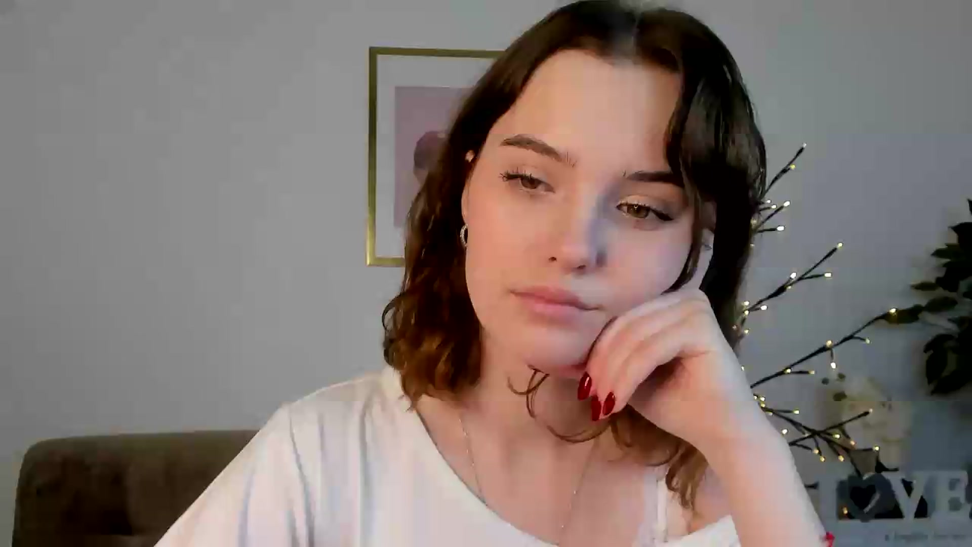 Gallery image thumbnail from KristiGant's myfreecams stream on, 07/05/2026, 14:00 image 1 of 20