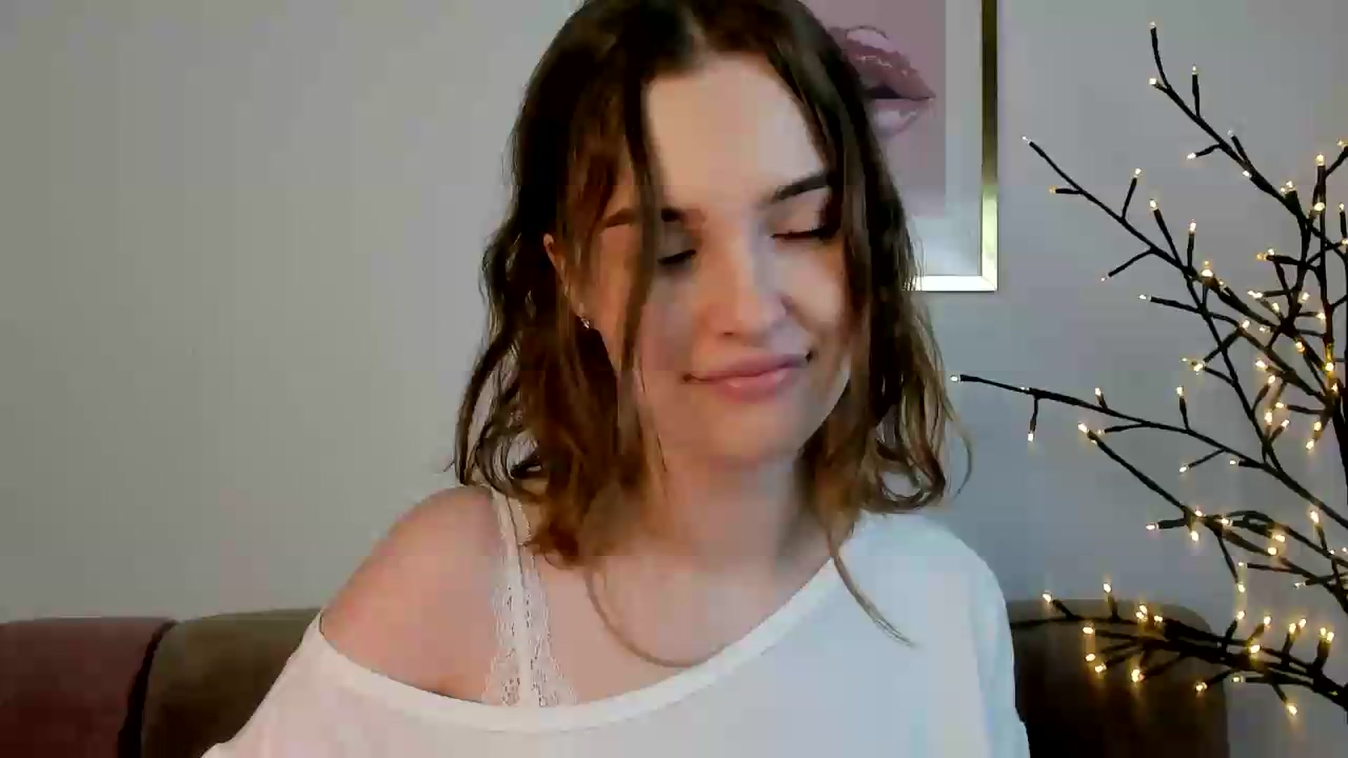 Gallery image thumbnail from KristiGant's myfreecams stream on, 07/07/2026, 12:51 image 2 of 20