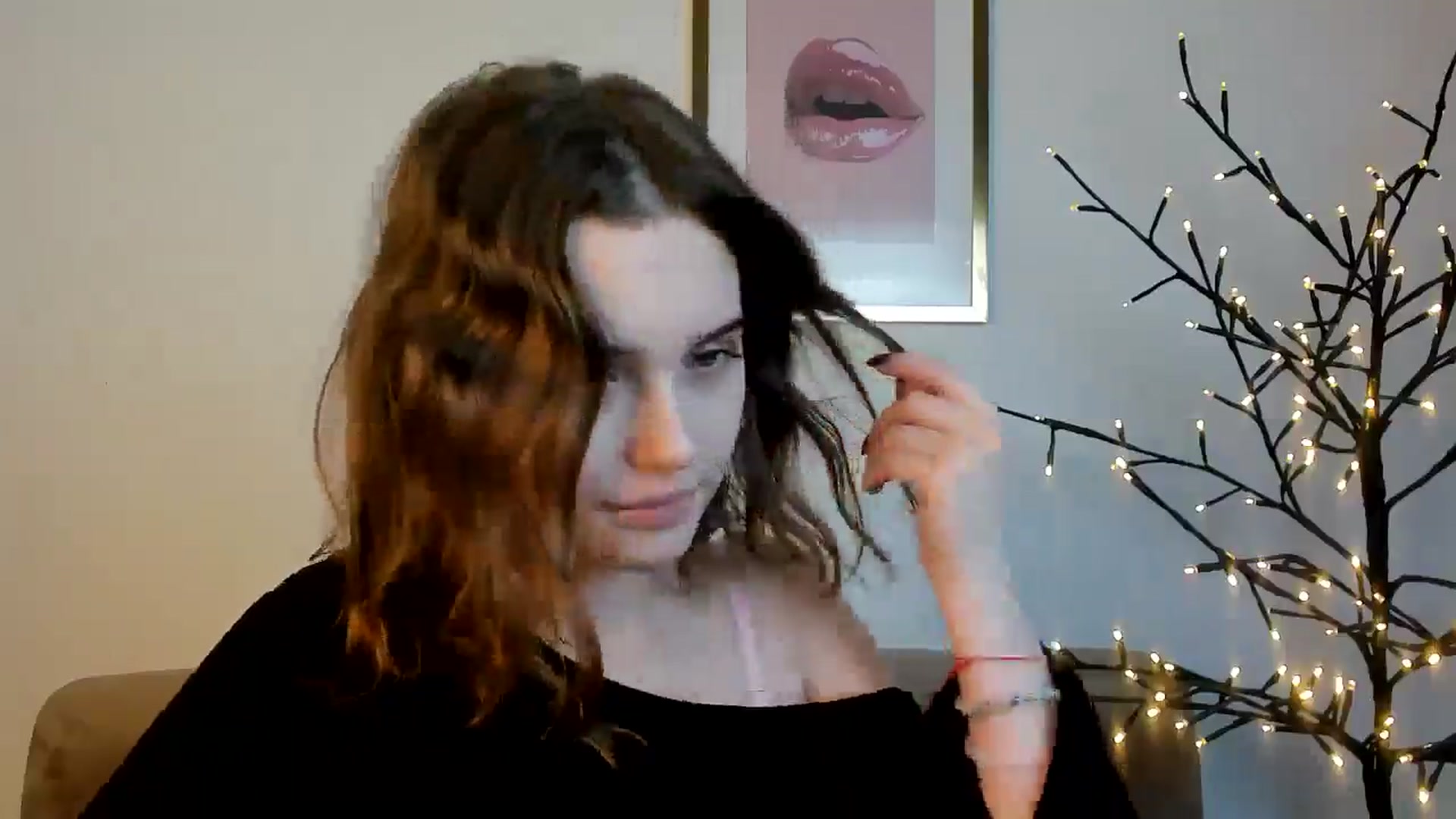 Gallery image thumbnail from KristiGant's myfreecams stream on, 07/10/2026, 12:49 image 2 of 20
