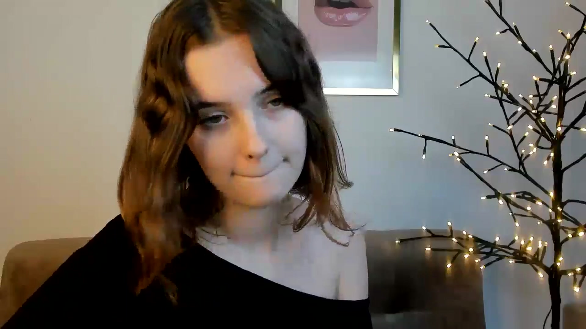 Gallery image thumbnail from KristiGant's myfreecams stream on, 07/10/2026, 13:59 image 19 of 20