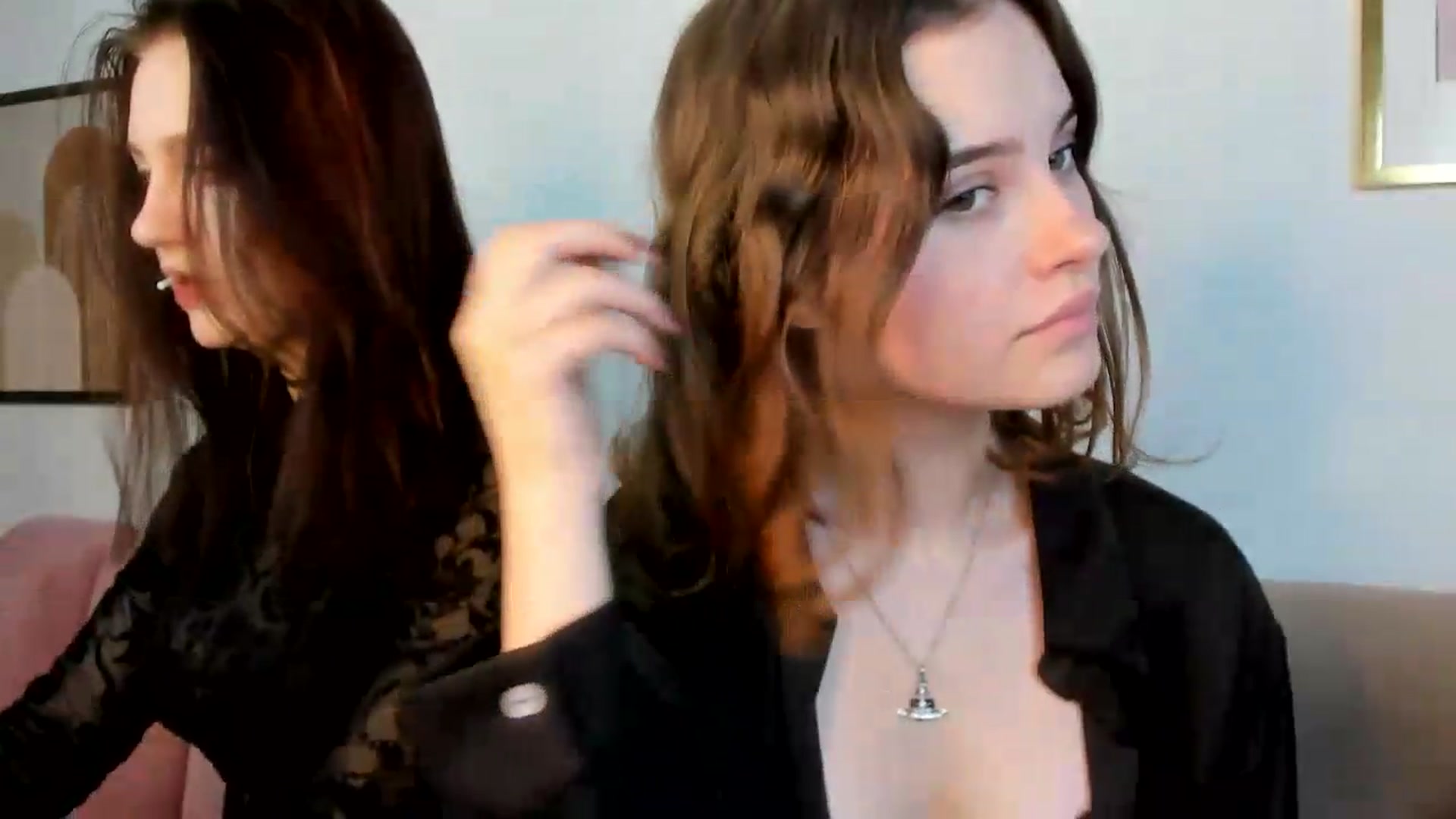 Gallery image thumbnail from KristiGant's myfreecams stream on, 07/11/2026, 15:03 image 12 of 20