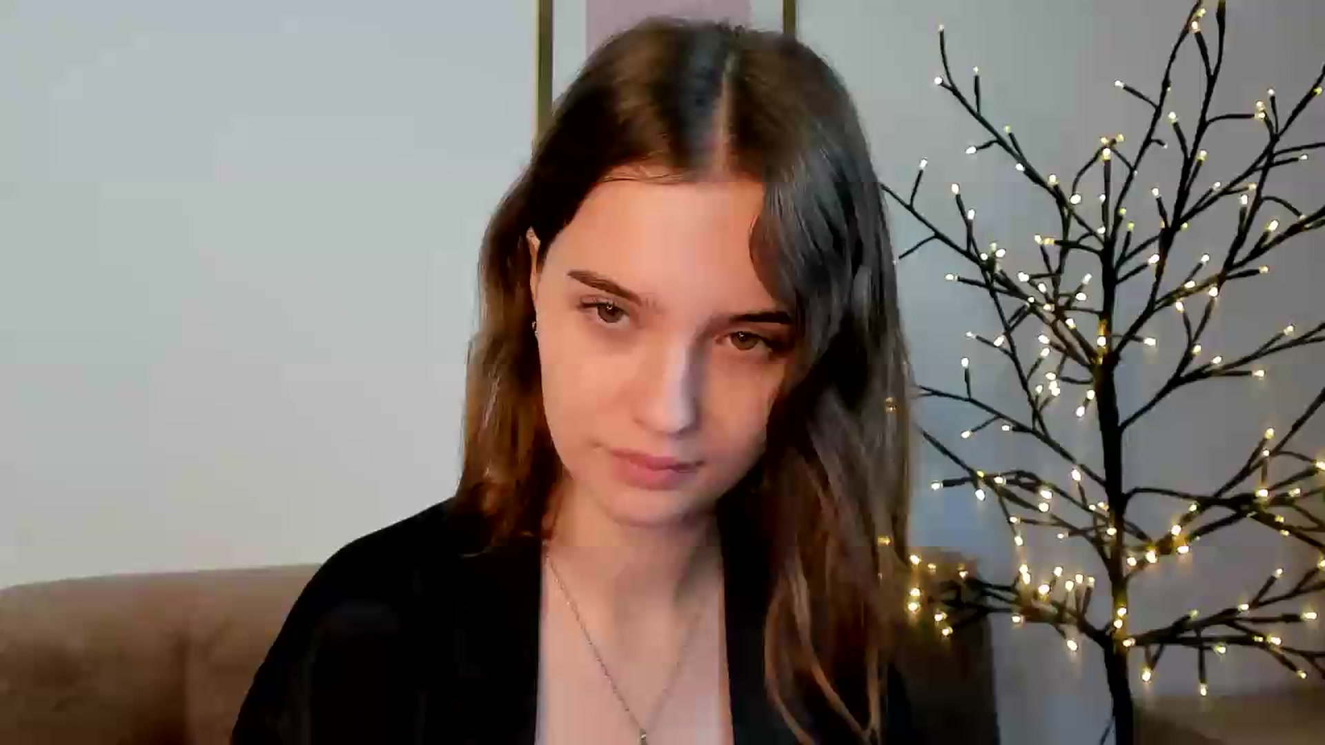 Gallery image thumbnail from KristiGant's myfreecams stream on, 07/15/2026, 10:27 image 1 of 20