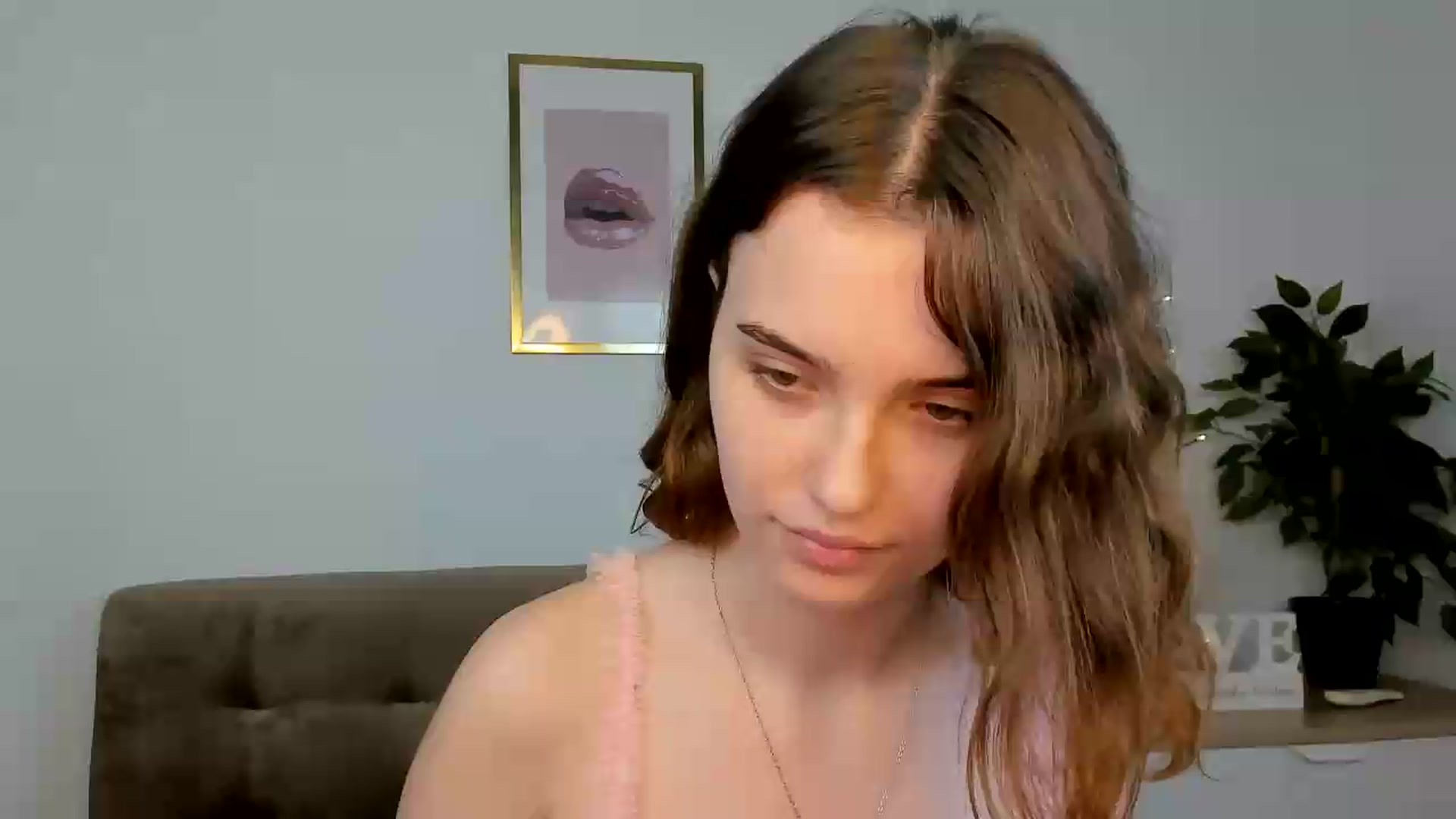 Gallery image thumbnail from KristiGant's myfreecams stream on, 07/16/2026, 14:20 image 1 of 20