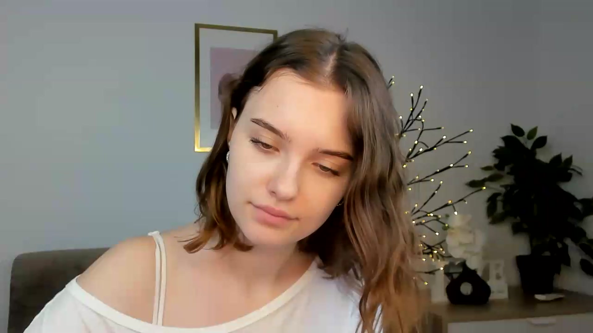 Gallery image thumbnail from KristiGant's myfreecams stream on, 07/17/2026, 12:42 image 20 of 20