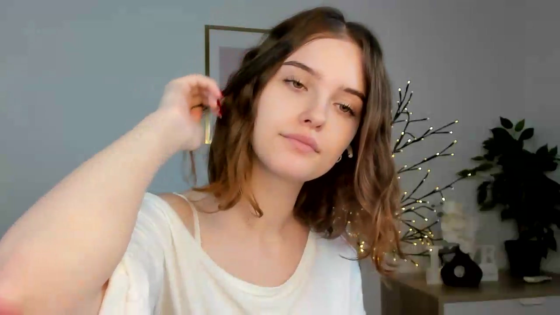 Gallery image thumbnail from KristiGant's myfreecams stream on, 07/17/2026, 16:08 image 3 of 20