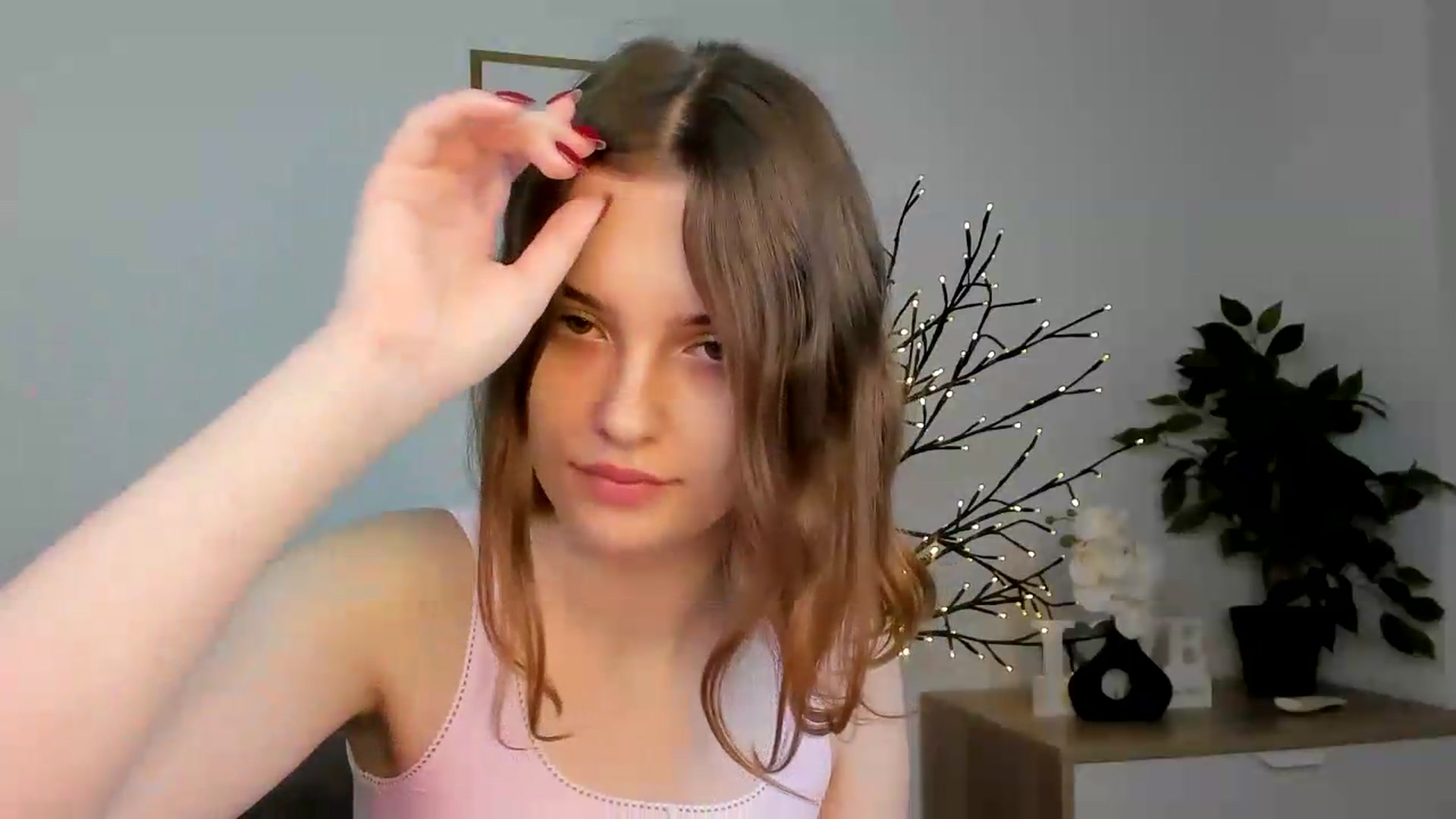 Gallery image thumbnail from KristiGant's myfreecams stream on, 07/18/2026, 13:12 image 11 of 20