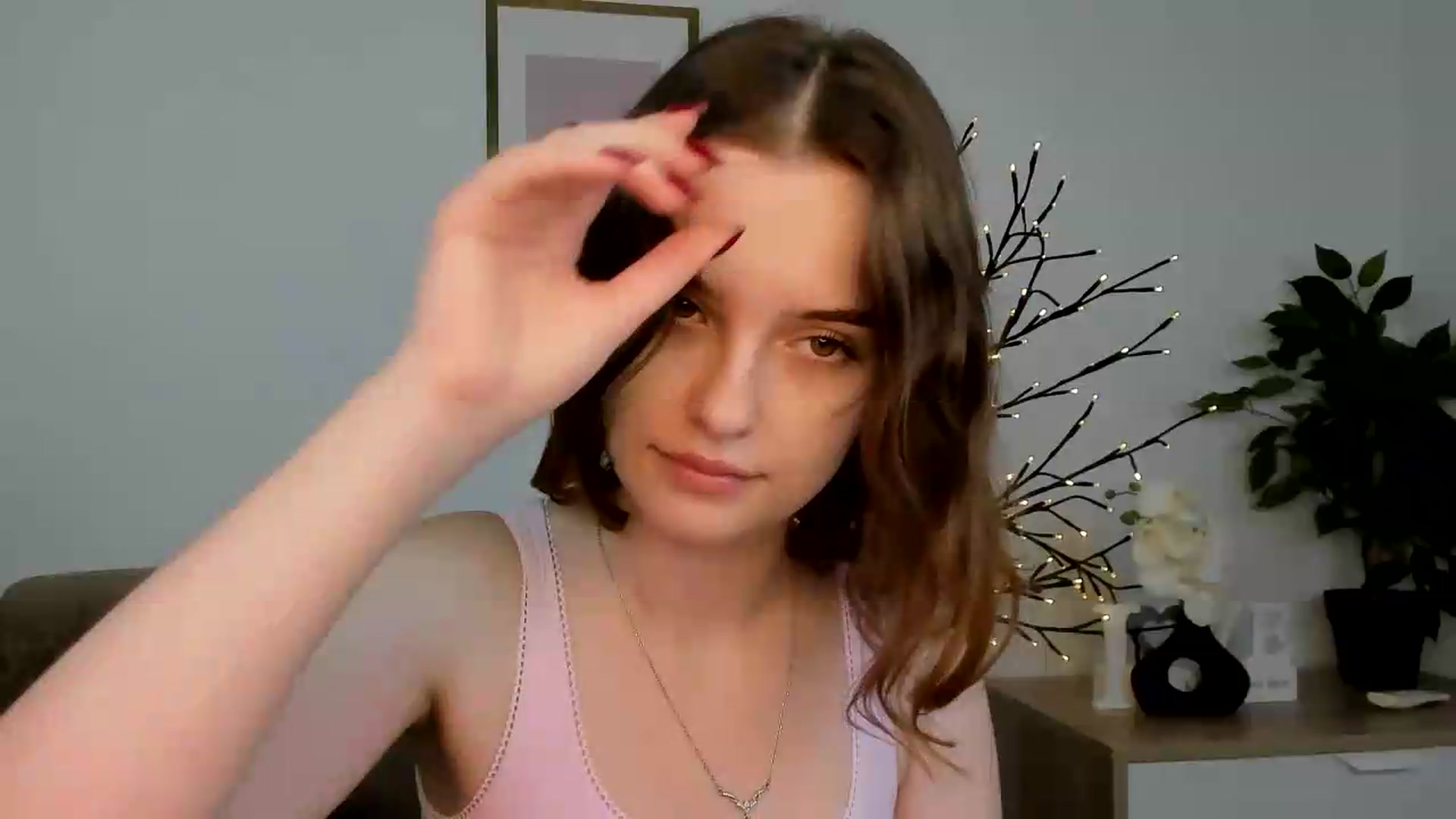 Gallery image thumbnail from KristiGant's myfreecams stream on, 07/19/2026, 10:42 image 3 of 20