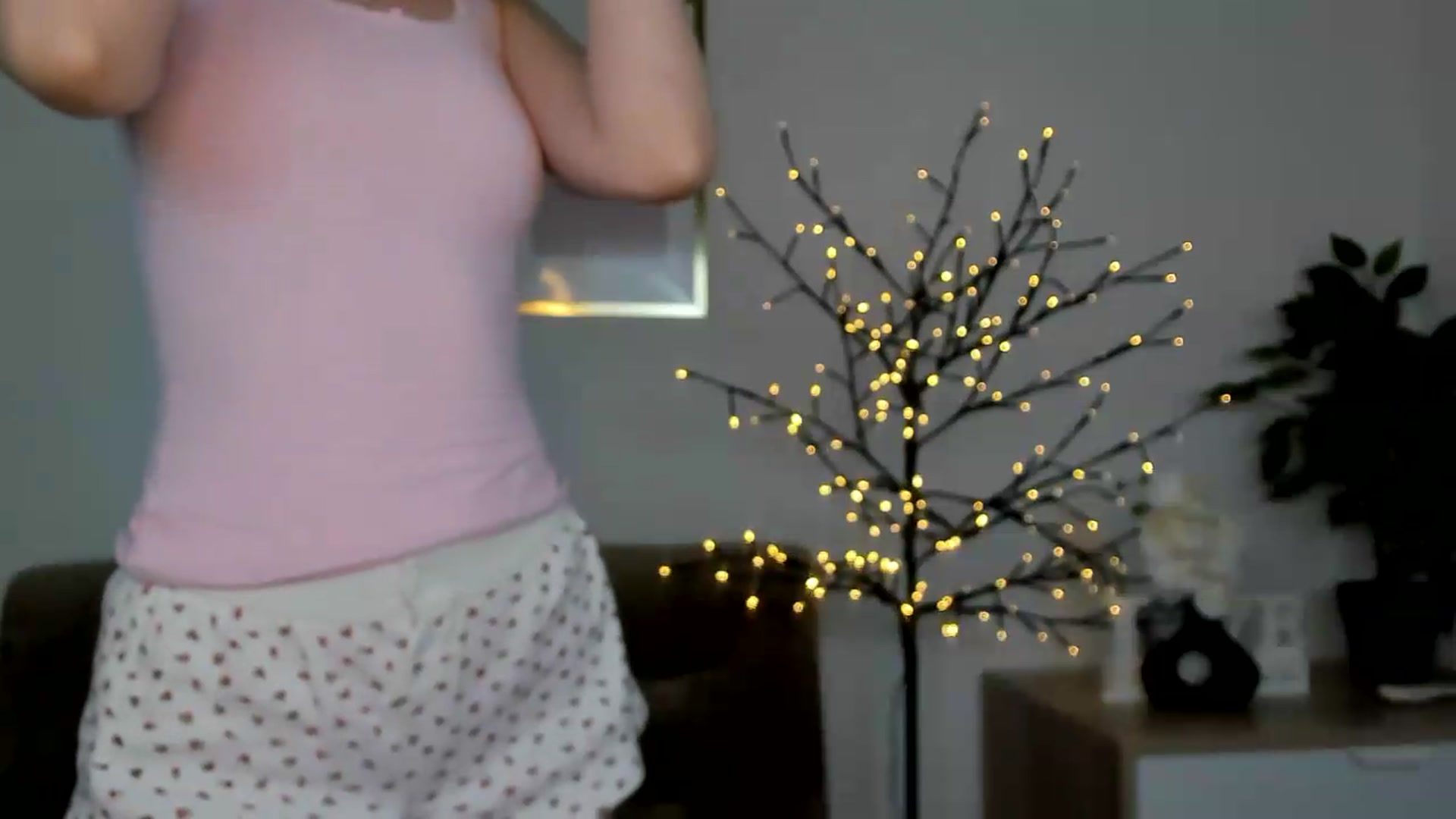 Gallery image thumbnail from KristiGant's myfreecams stream on, 07/19/2026, 11:47 image 20 of 20