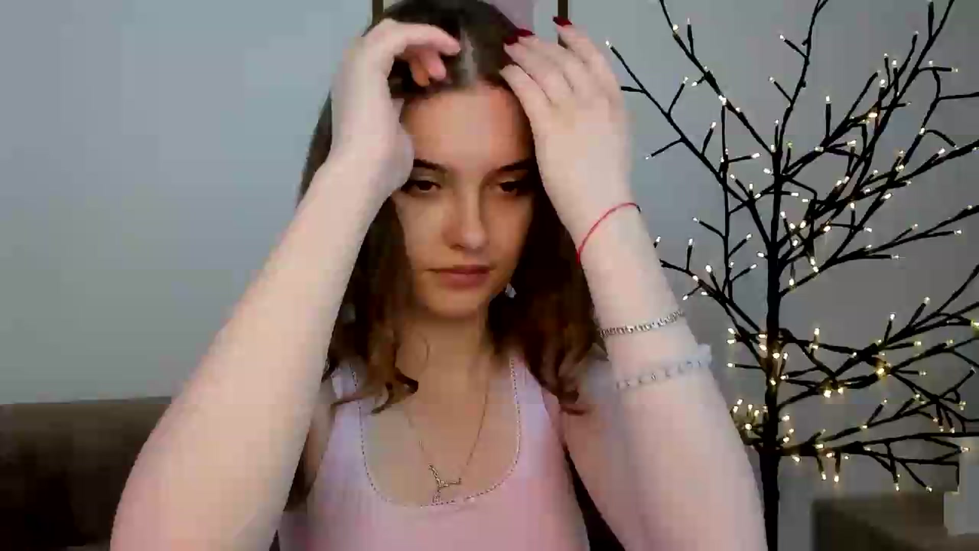 Gallery image thumbnail from KristiGant's myfreecams stream on, 07/19/2026, 13:57 image 11 of 20