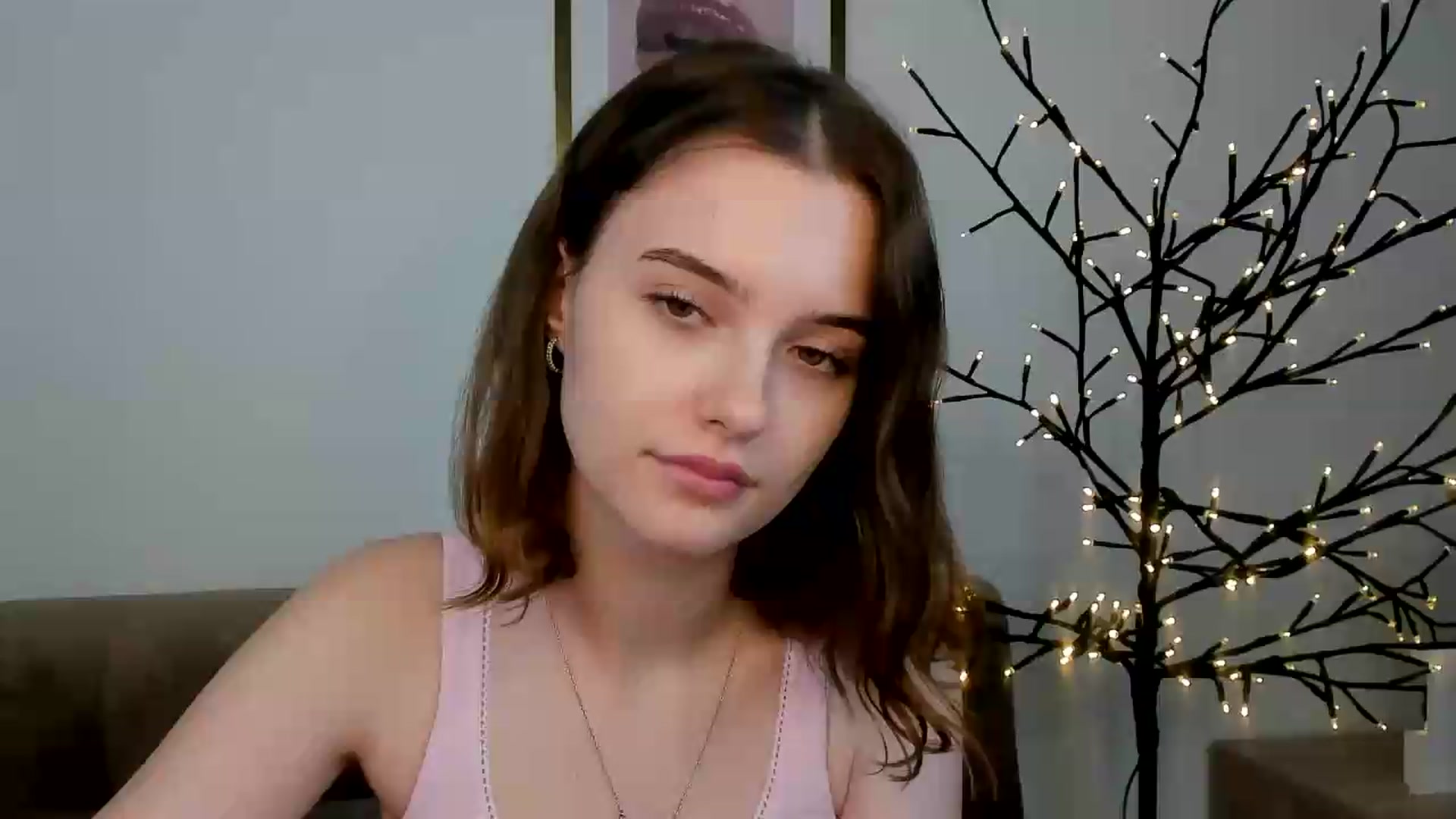 Gallery image thumbnail from KristiGant's myfreecams stream on, 07/19/2026, 13:57 image 9 of 20