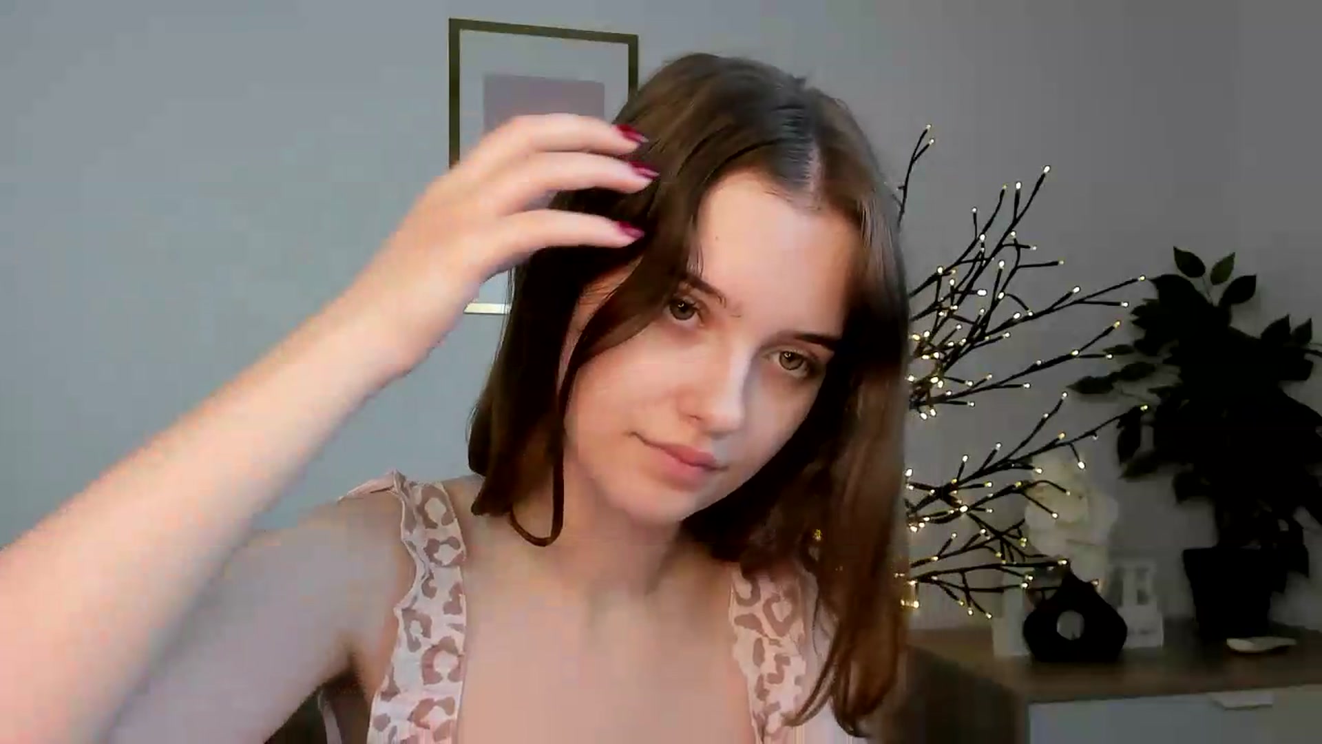 Gallery image thumbnail from KristiGant's myfreecams stream on, 07/24/2026, 13:36 image 15 of 20