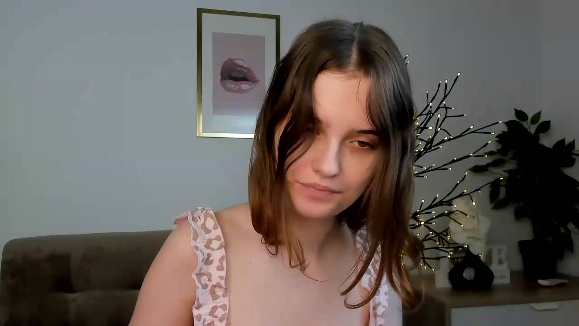 Gallery image thumbnail from KristiGant's myfreecams stream on, 07/24/2026, 14:50 image 2 of 20