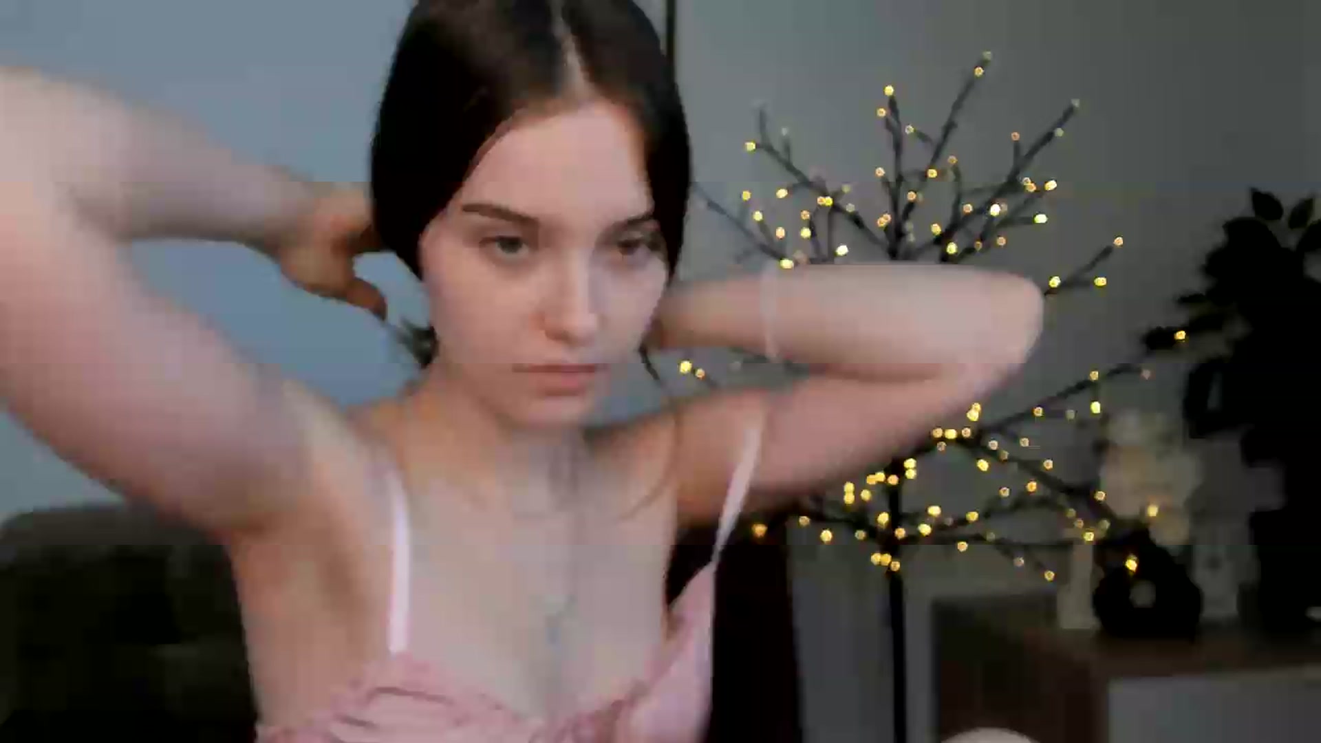 Gallery image thumbnail from KristiGant's myfreecams stream on, 07/26/2026, 14:41 image 1 of 20