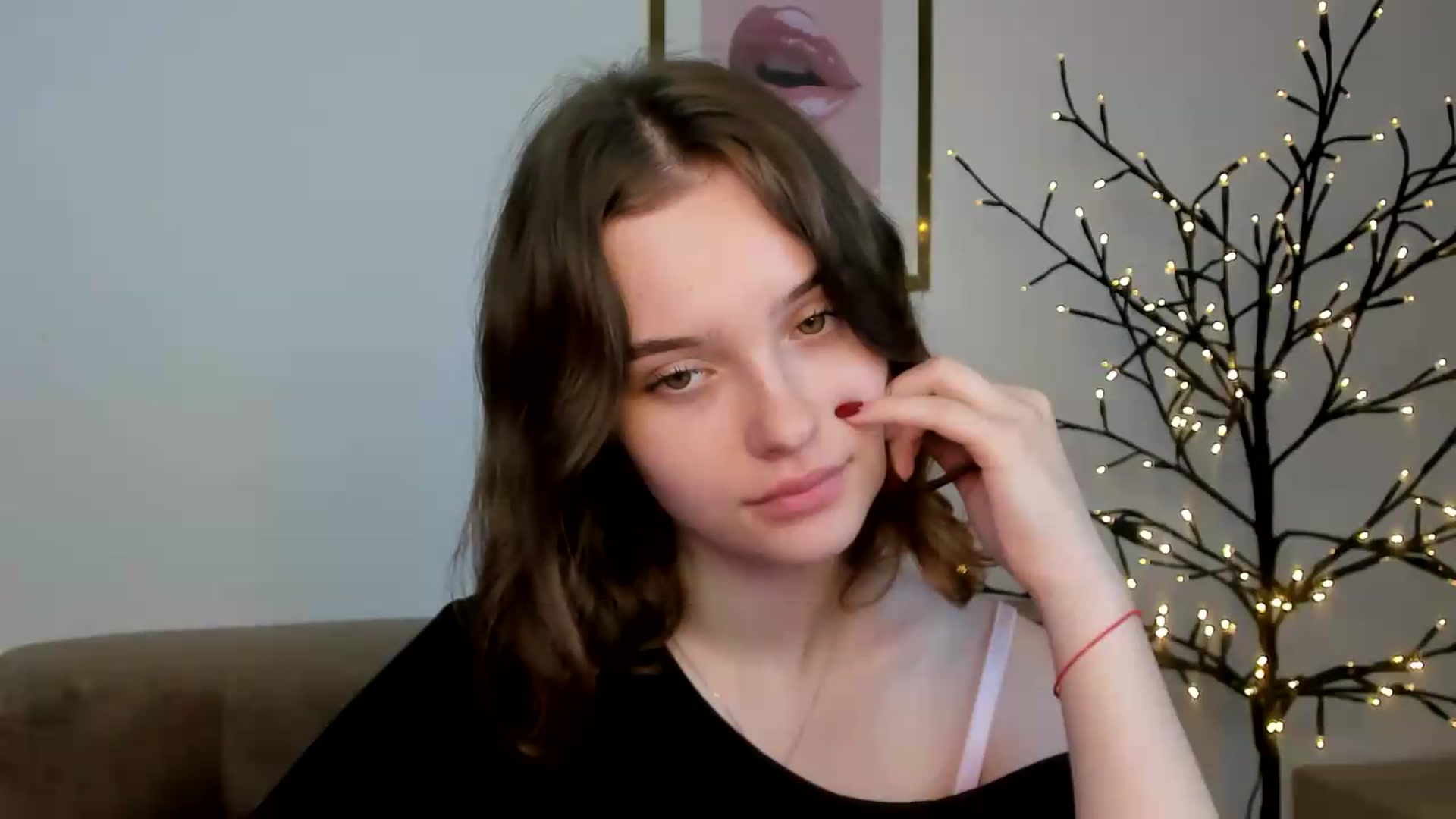 Gallery image thumbnail from KristiGant's myfreecams stream on, 07/28/2026, 12:56 image 19 of 20