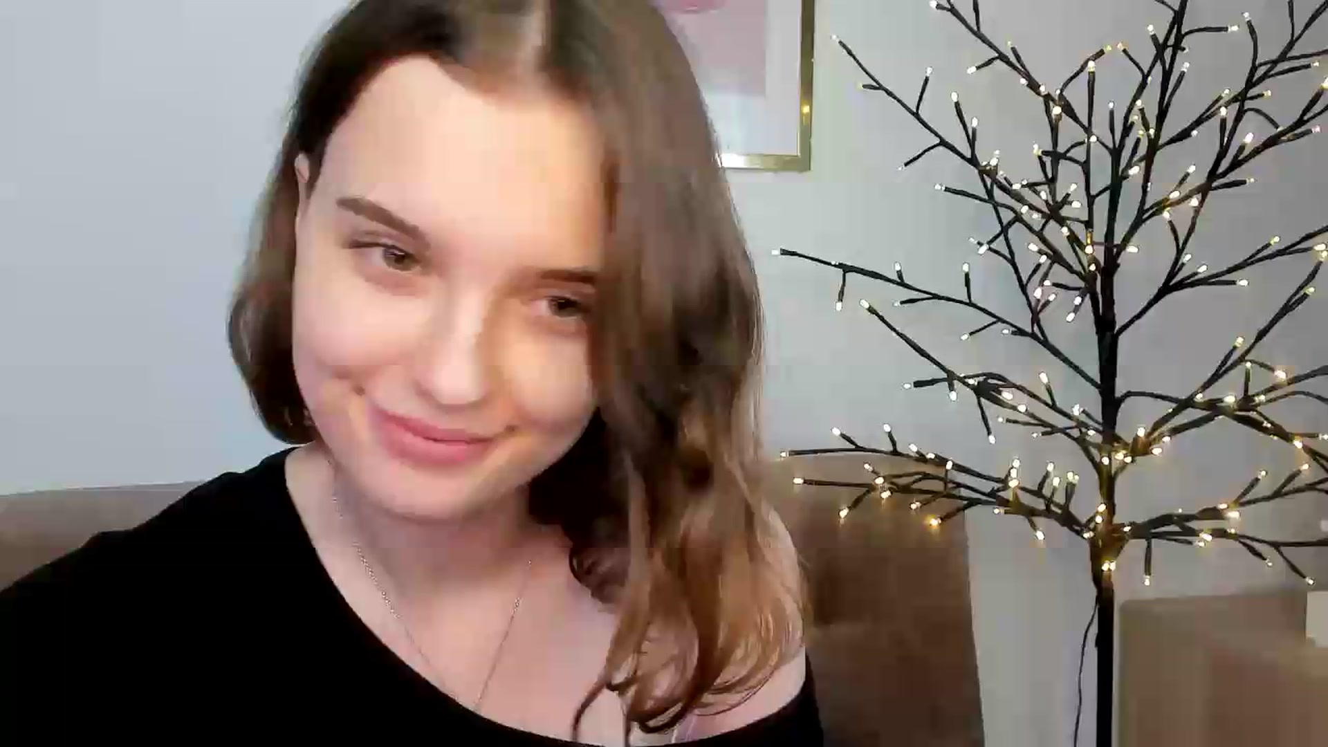 Gallery image thumbnail from KristiGant's myfreecams stream on, 07/28/2026, 16:36 image 1 of 20