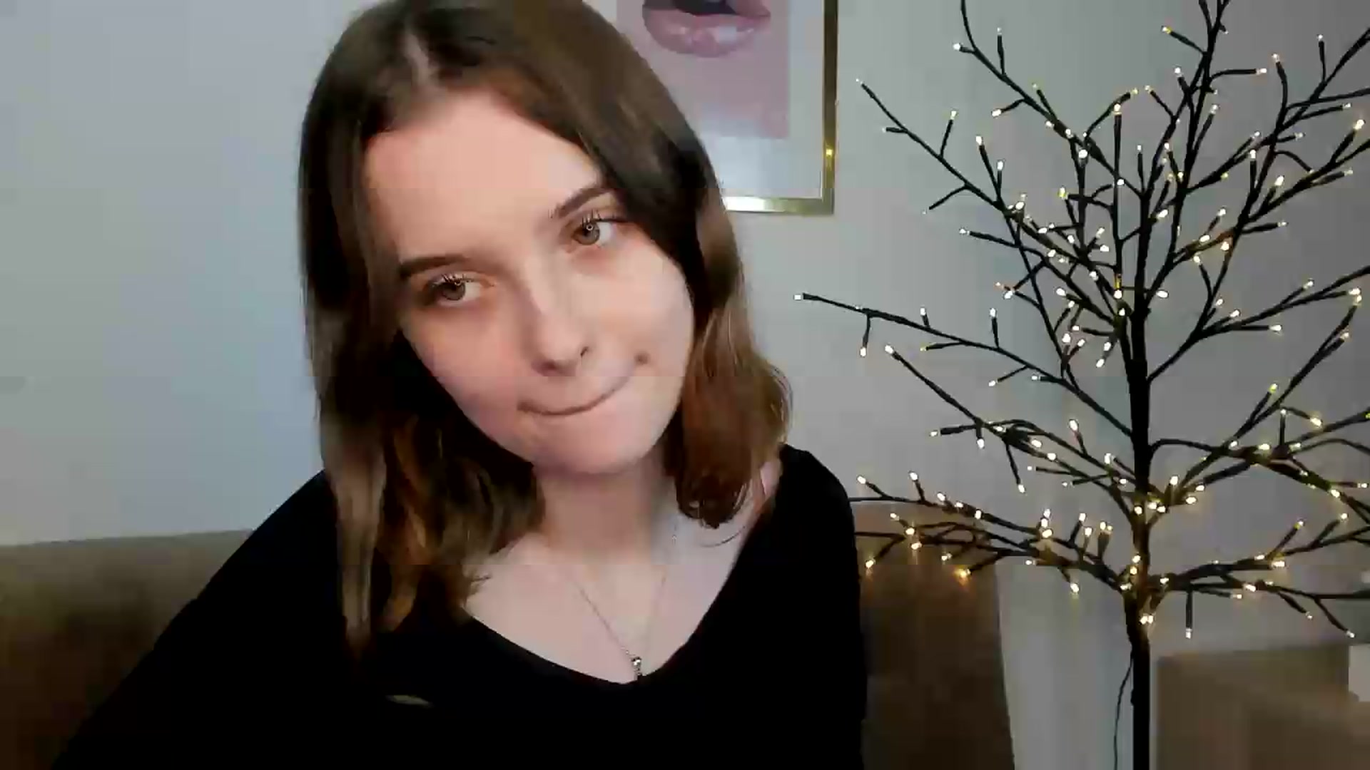 Gallery image thumbnail from KristiGant's myfreecams stream on, 07/28/2026, 16:36 image 19 of 20