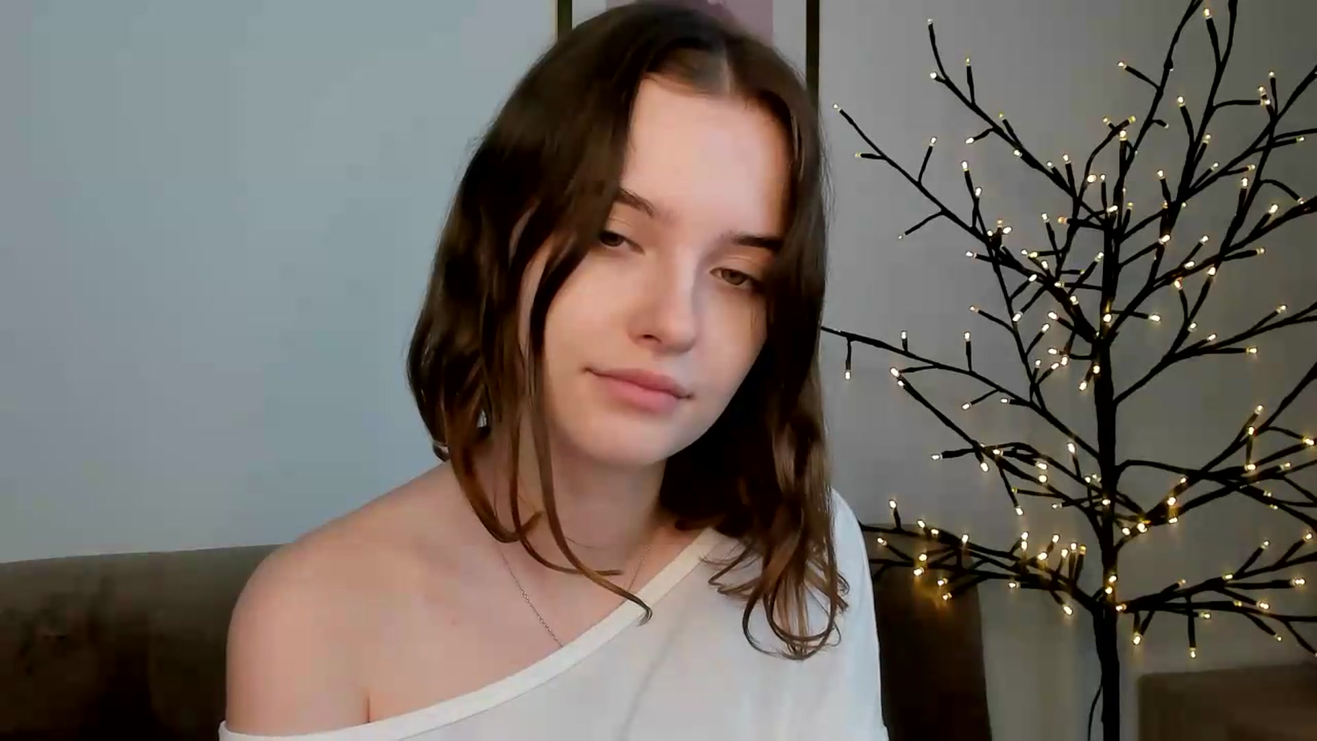 Gallery image thumbnail from KristiGant's myfreecams stream on, 07/30/2026, 12:05 image 17 of 20