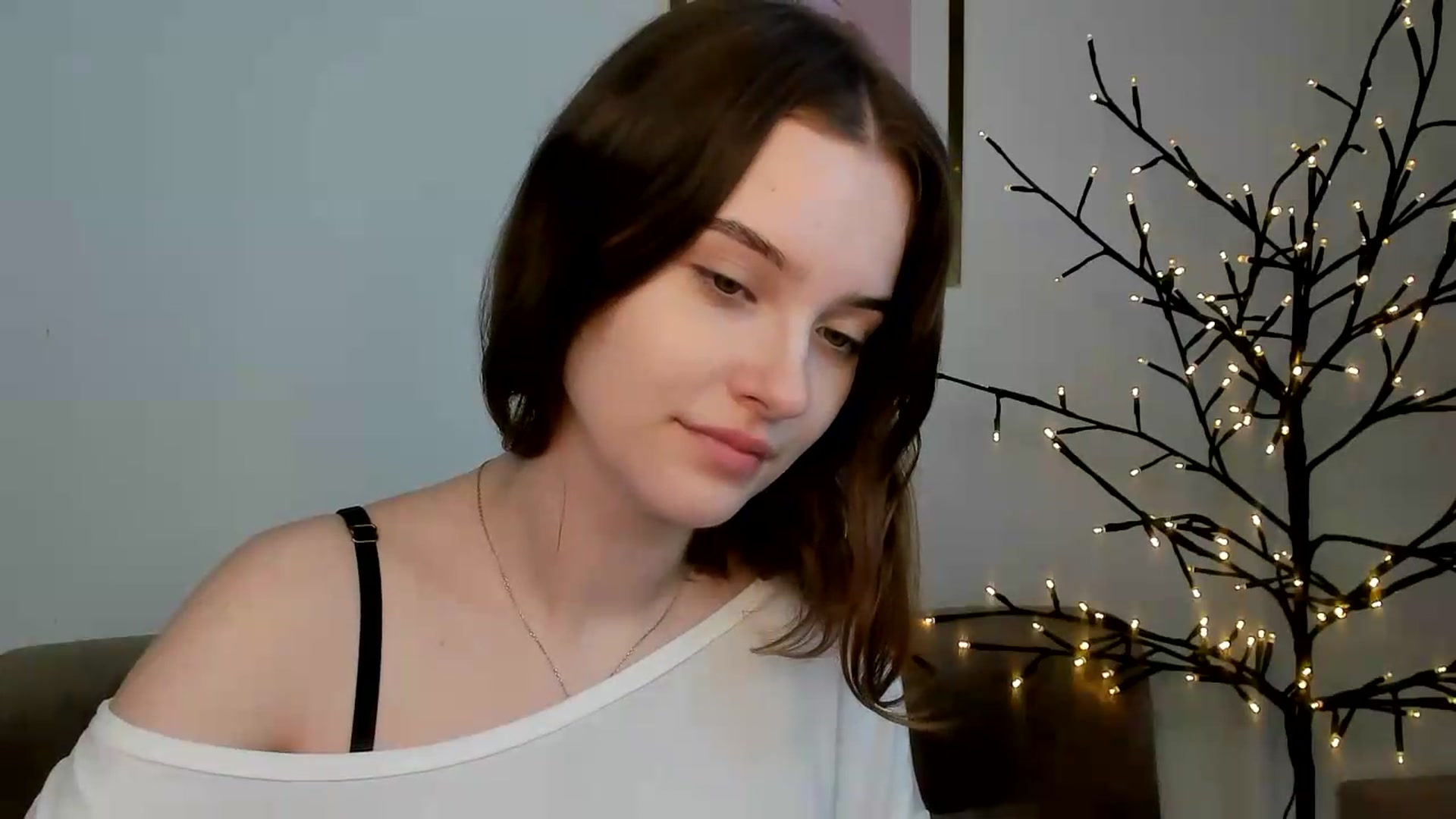 Gallery image thumbnail from KristiGant's myfreecams stream on, 07/30/2026, 12:05 image 11 of 20