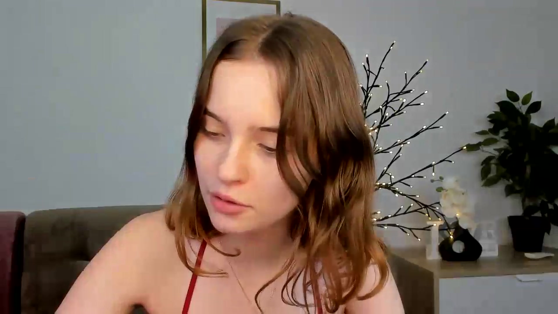 Gallery image thumbnail from KristiGant's myfreecams stream on, 07/30/2026, 14:05 image 3 of 20
