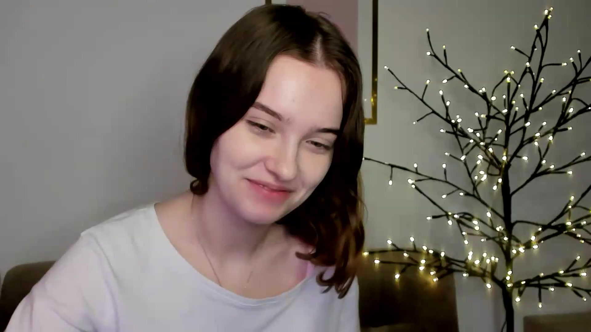 Gallery image thumbnail from KristiGant's myfreecams stream on, 07/31/2026, 12:22 image 6 of 20