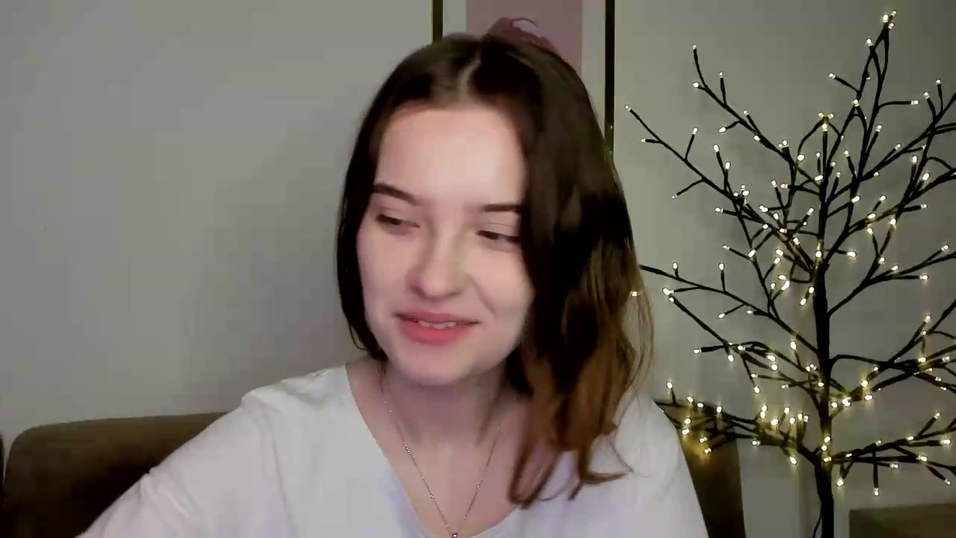 Gallery image thumbnail from KristiGant's myfreecams stream on, 07/31/2026, 12:22 image 4 of 20