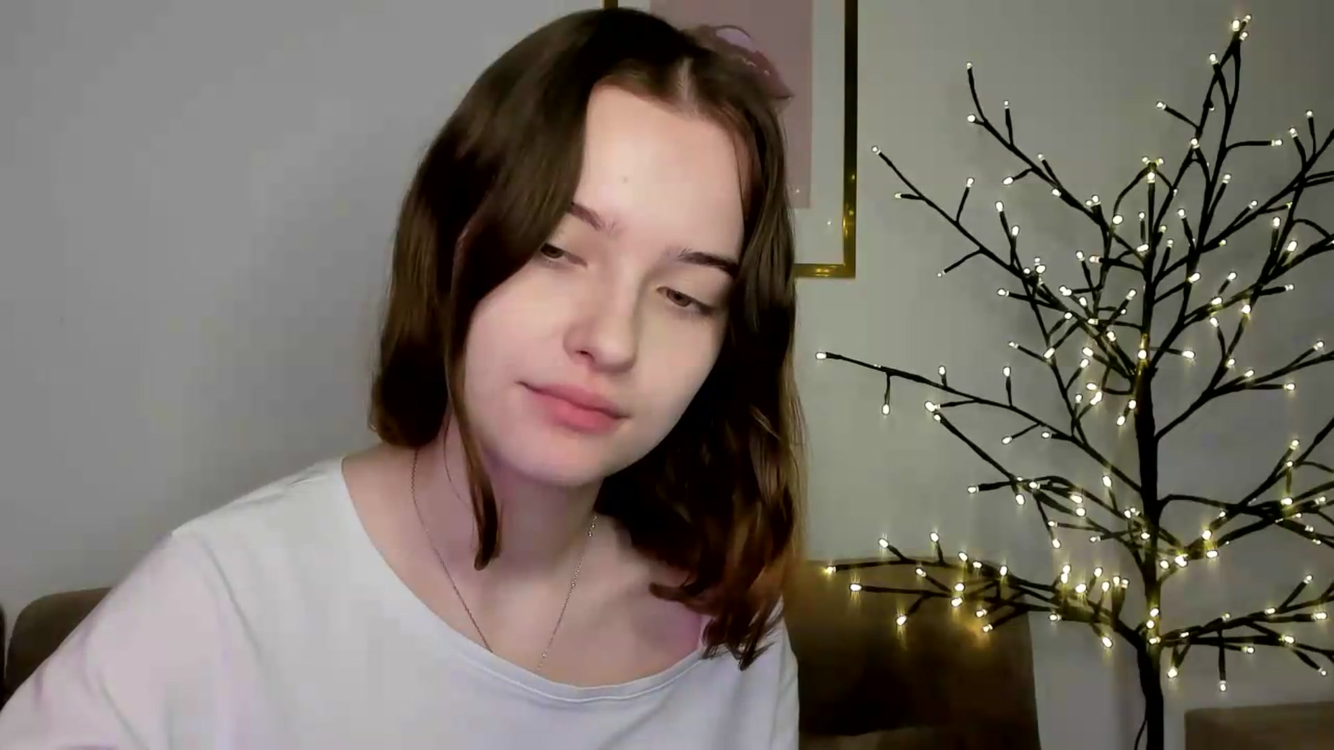 Gallery image thumbnail from KristiGant's myfreecams stream on, 07/31/2026, 12:22 image 10 of 20