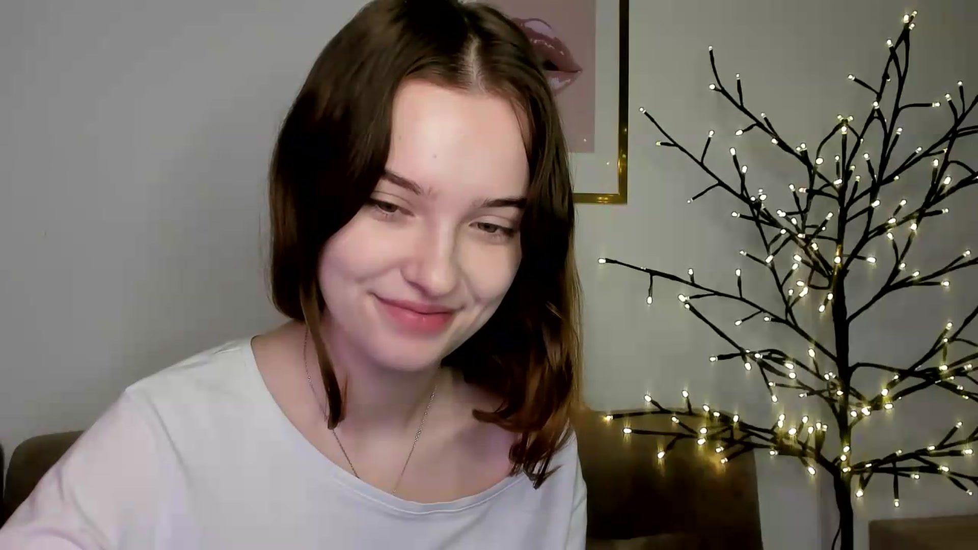 Gallery image thumbnail from KristiGant's myfreecams stream on, 07/31/2026, 12:22 image 8 of 20