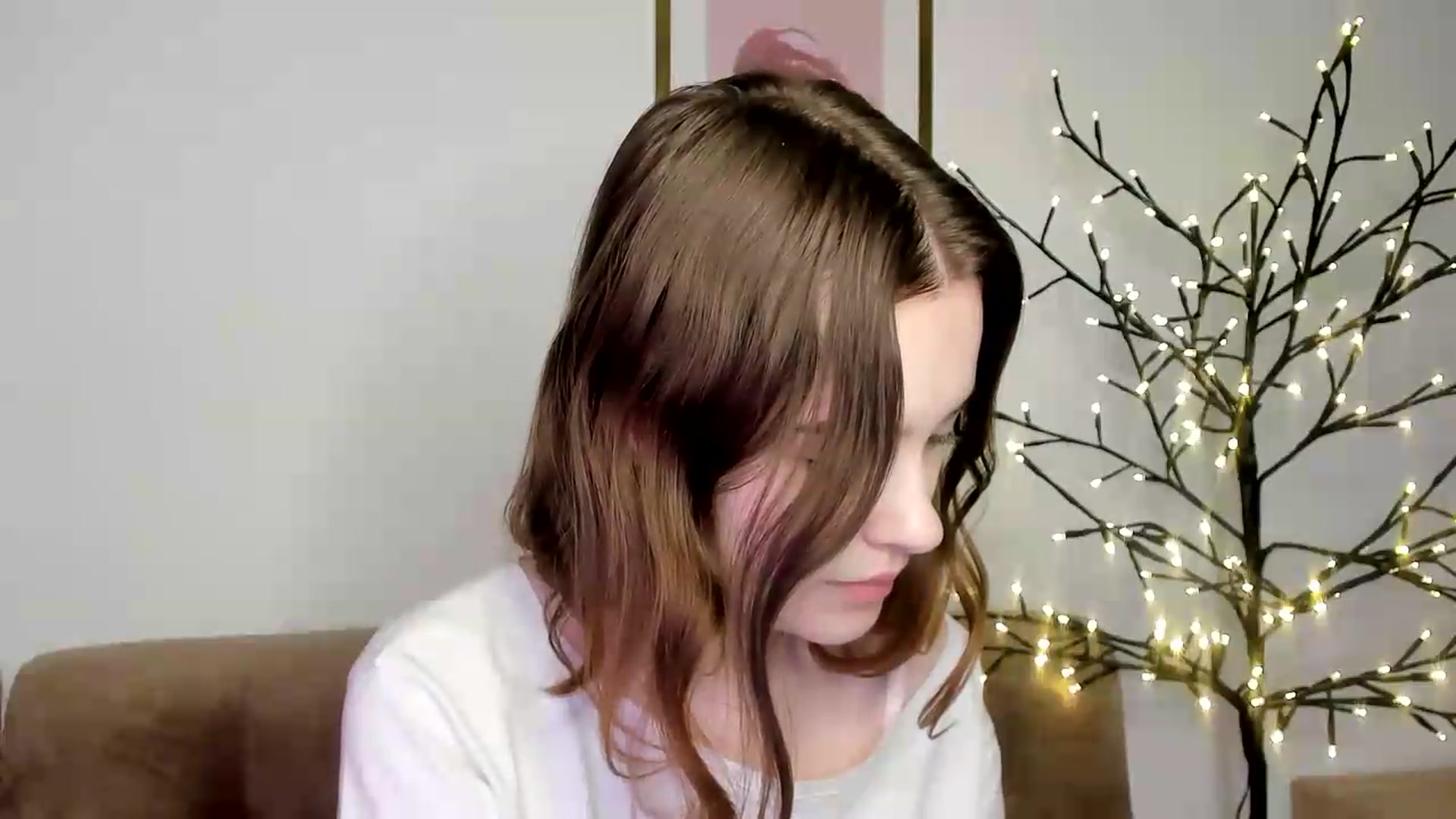 Gallery image thumbnail from KristiGant's myfreecams stream on, 07/31/2026, 12:22 image 13 of 20