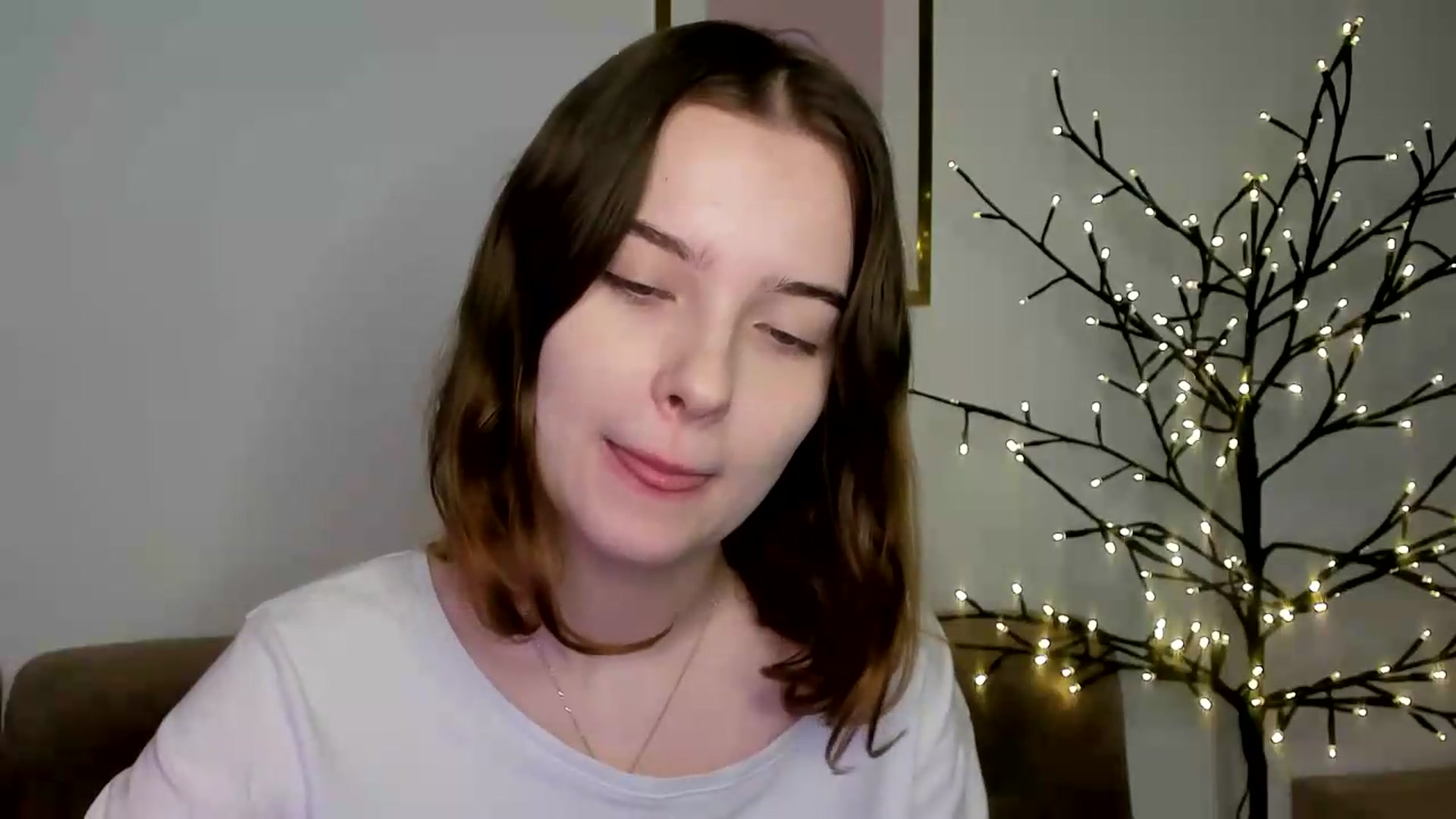 Gallery image thumbnail from KristiGant's myfreecams stream on, 07/31/2026, 12:22 image 11 of 20