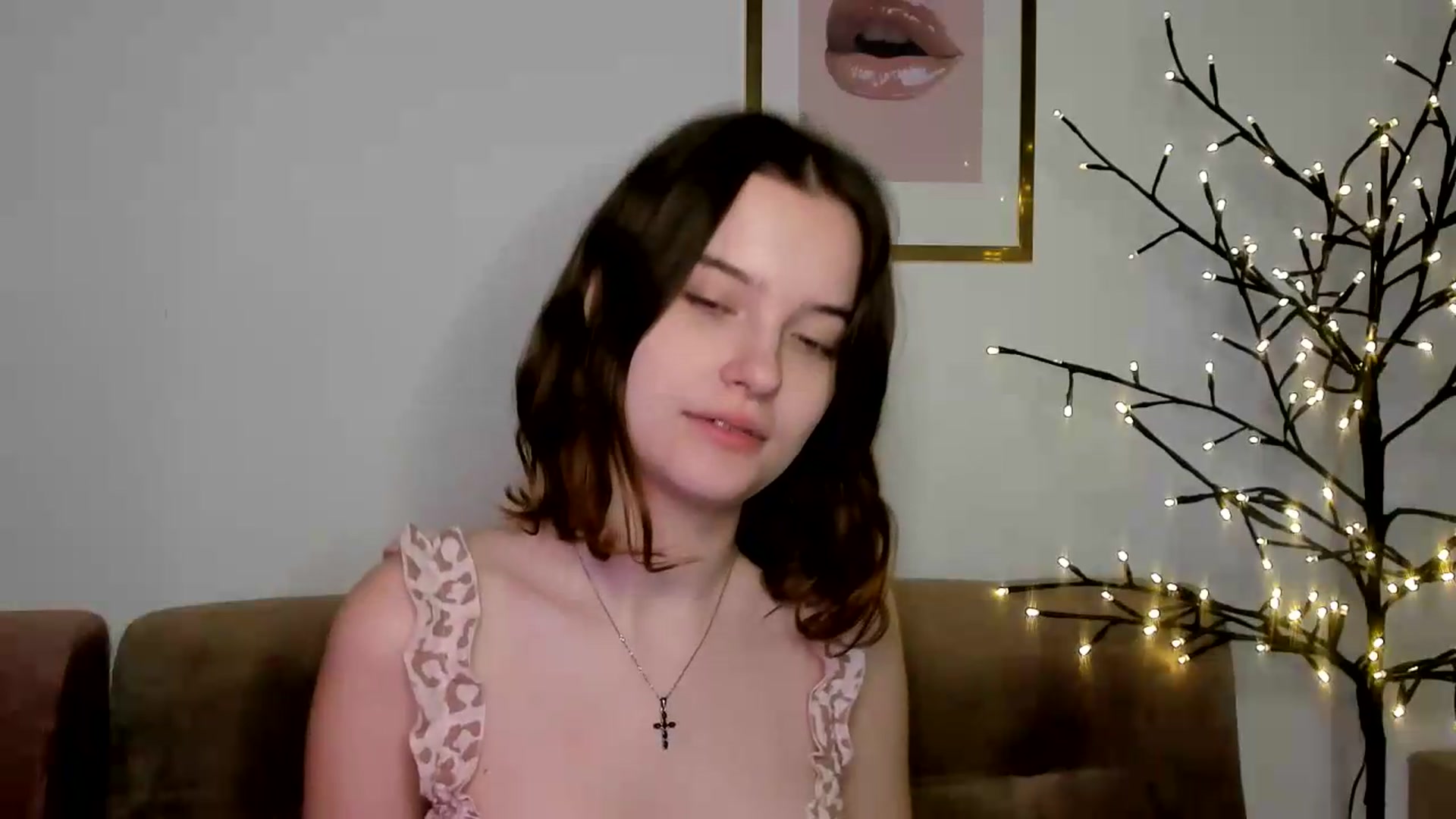 Gallery image thumbnail from KristiGant's myfreecams stream on, 07/31/2026, 13:25 image 19 of 20