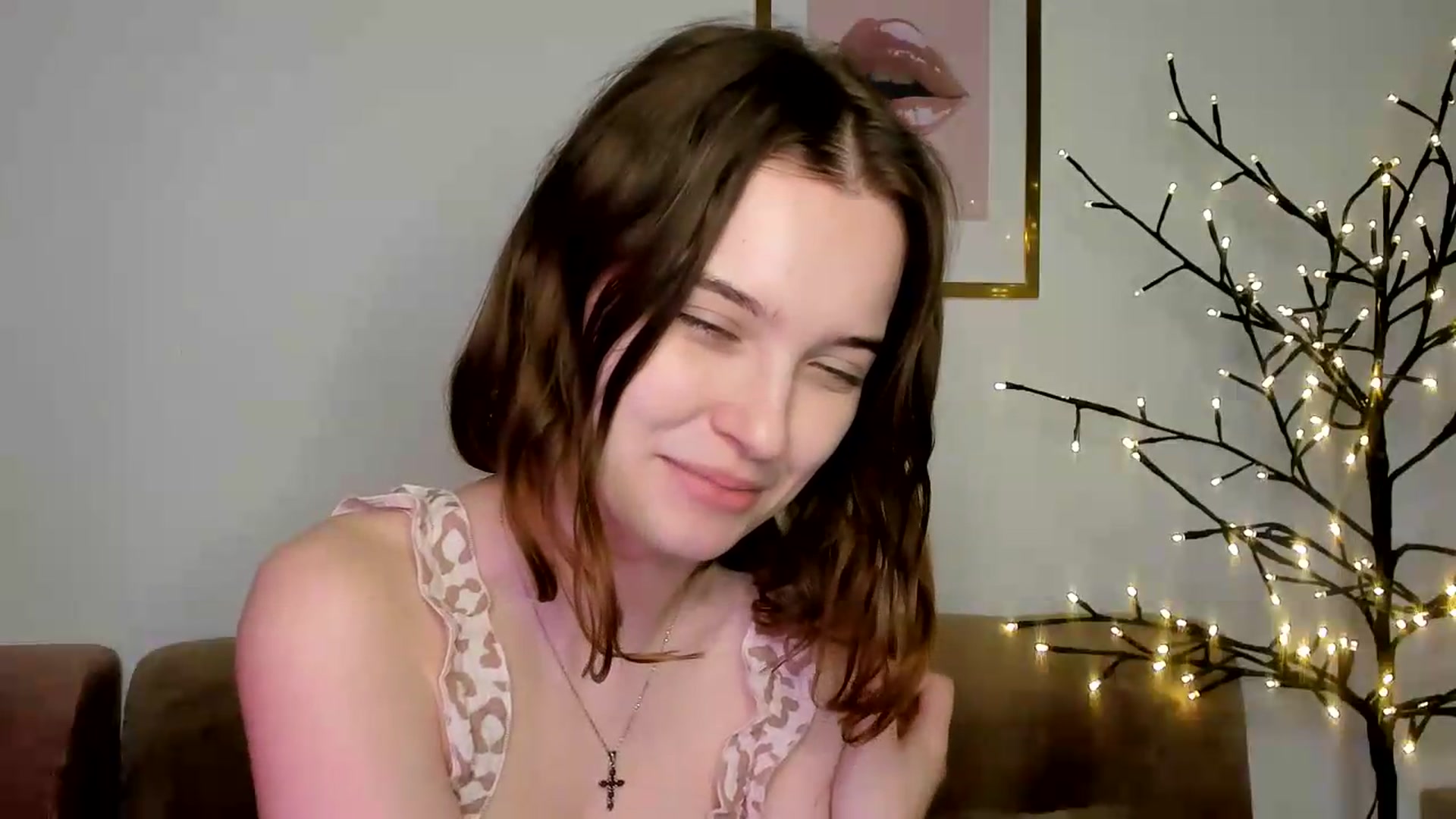 Gallery image thumbnail from KristiGant's myfreecams stream on, 07/31/2026, 13:56 image 2 of 20