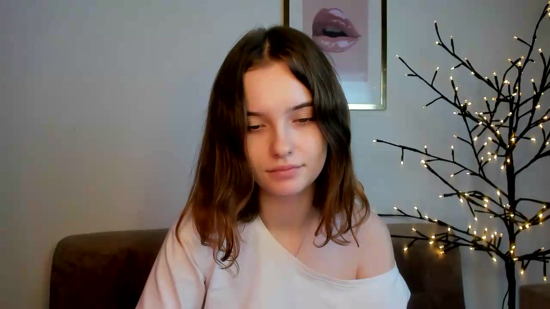 Gallery image thumbnail from KristiGant's myfreecams stream on, 08/01/2026, 14:30 image 11 of 20