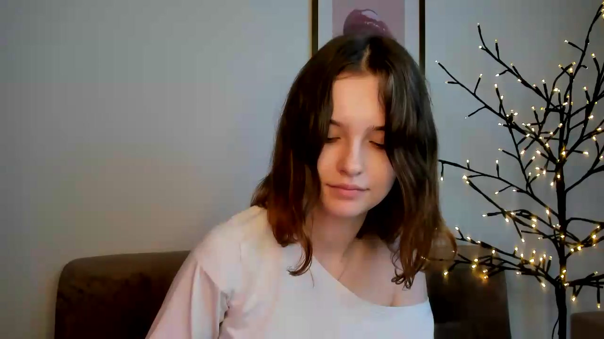 Gallery image thumbnail from KristiGant's myfreecams stream on, 08/01/2026, 14:30 image 20 of 20