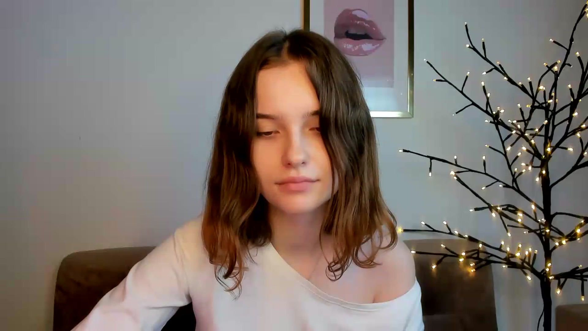 Gallery image thumbnail from KristiGant's myfreecams stream on, 08/01/2026, 14:30 image 10 of 20
