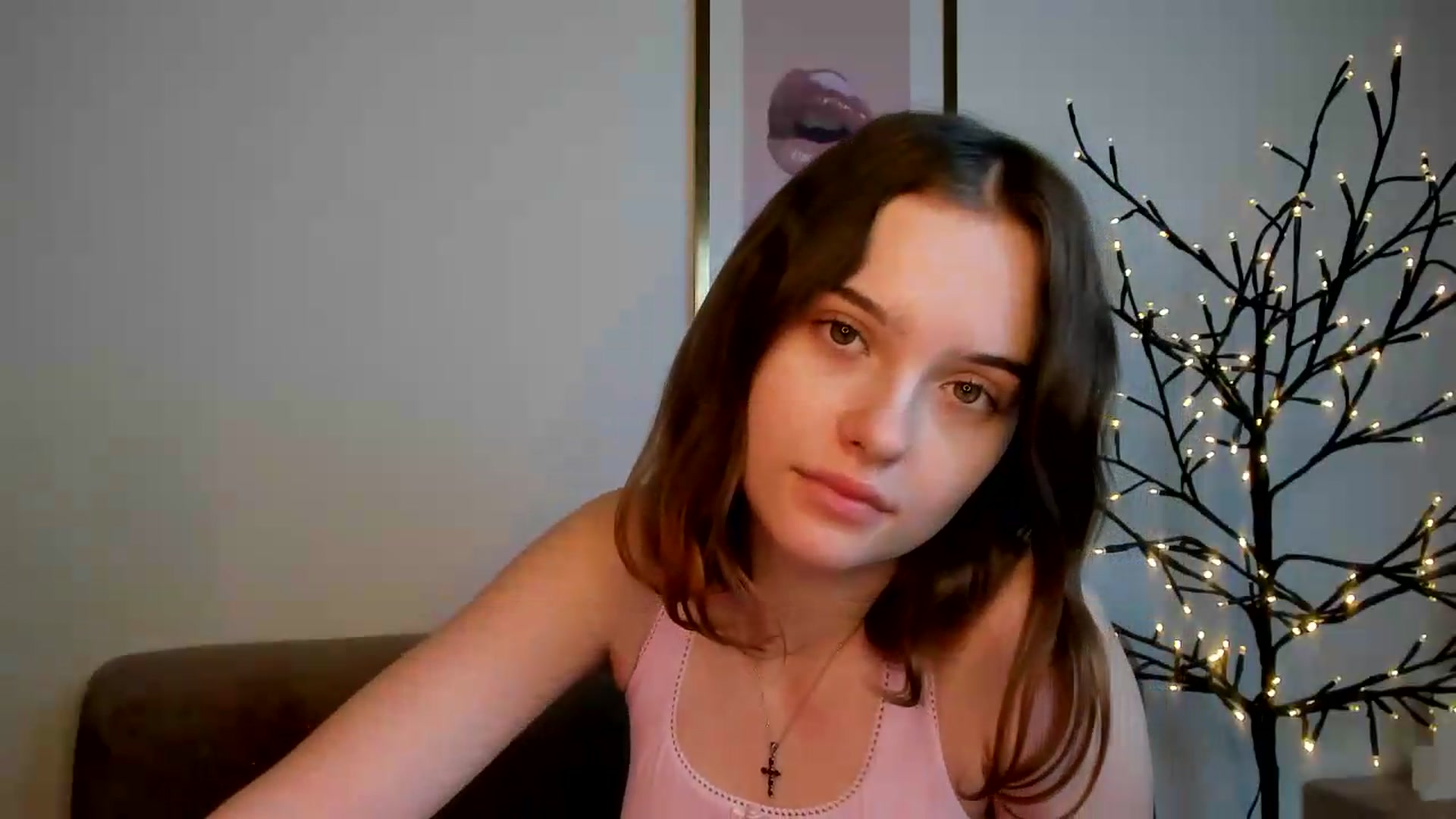 Gallery image thumbnail from KristiGant's myfreecams stream on, 08/02/2026, 13:17 image 8 of 20