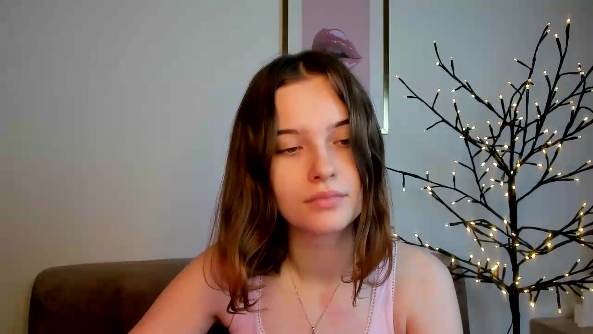 Gallery image thumbnail from KristiGant's myfreecams stream on, 08/02/2026, 13:17 image 5 of 20