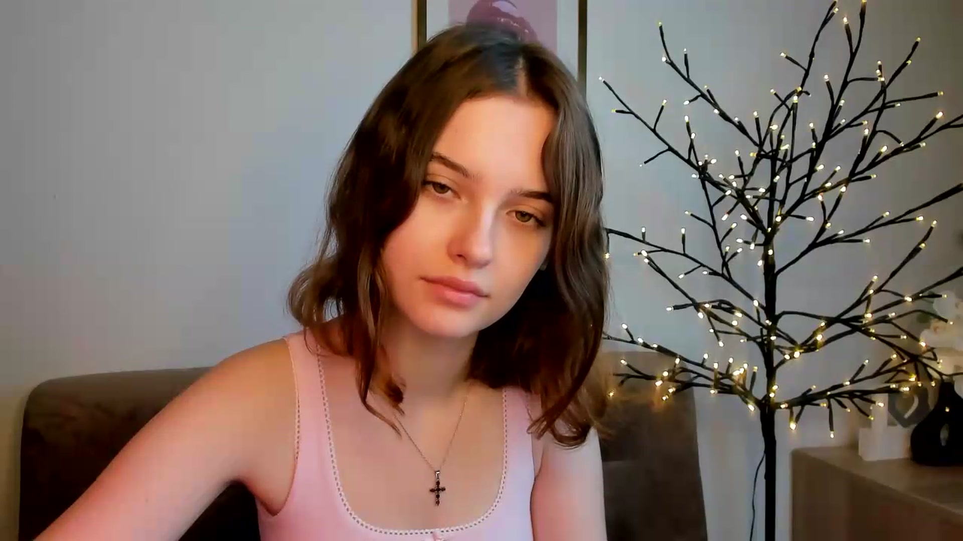 Gallery image thumbnail from KristiGant's myfreecams stream on, 08/04/2026, 09:37 image 20 of 20