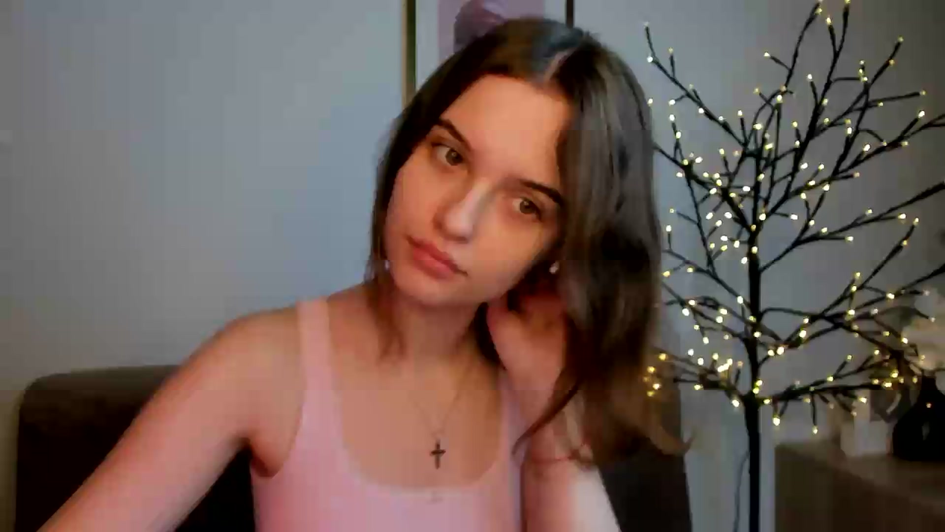 Gallery image thumbnail from KristiGant's myfreecams stream on, 08/04/2026, 09:37 image 2 of 20
