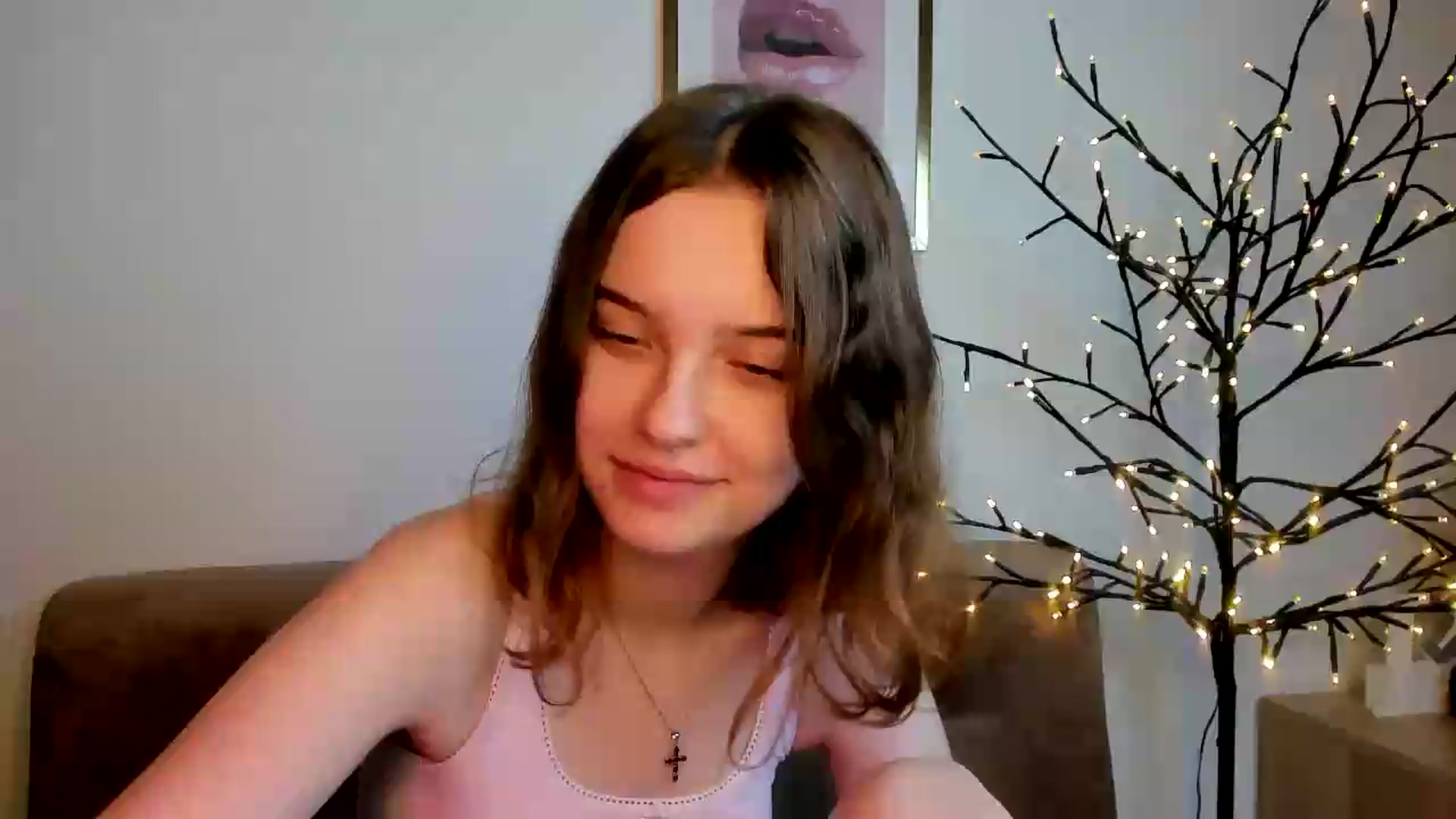 Gallery image thumbnail from KristiGant's myfreecams stream on, 08/04/2026, 11:53 image 14 of 20