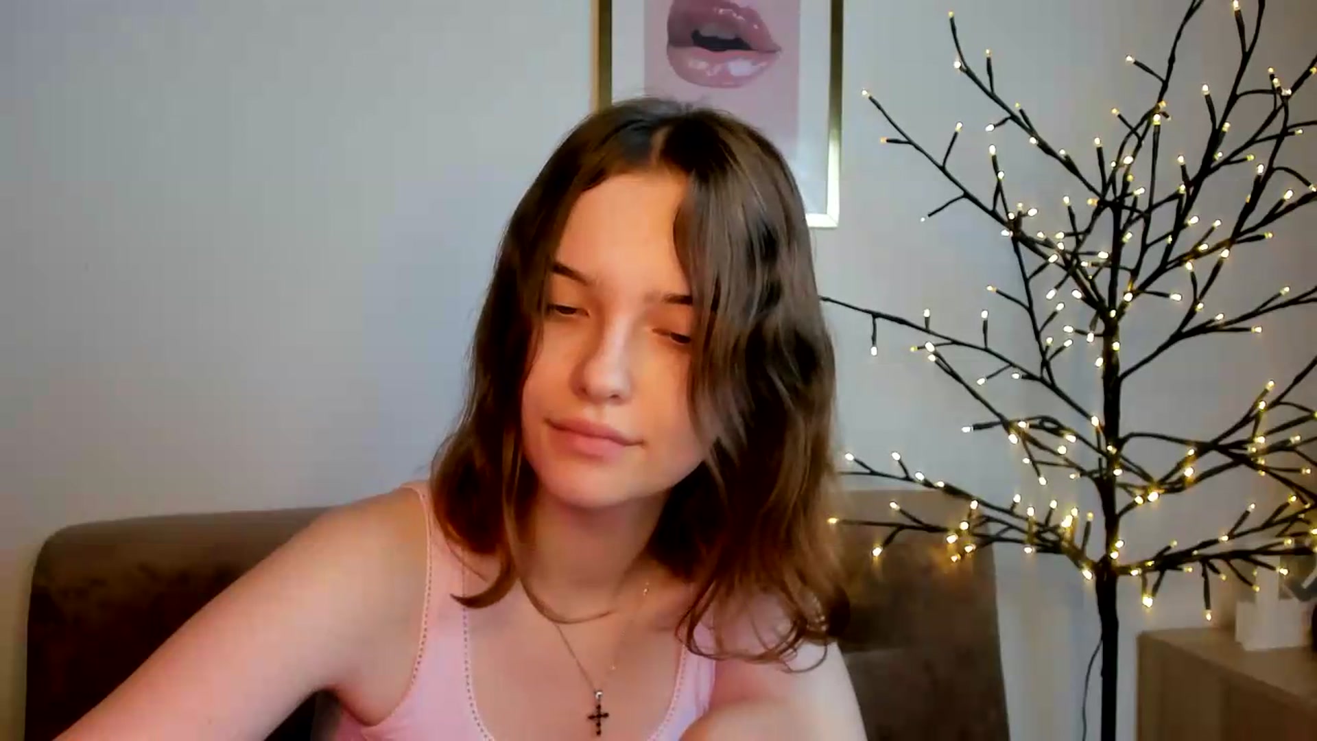 Gallery image thumbnail from KristiGant's myfreecams stream on, 08/04/2026, 11:53 image 20 of 20