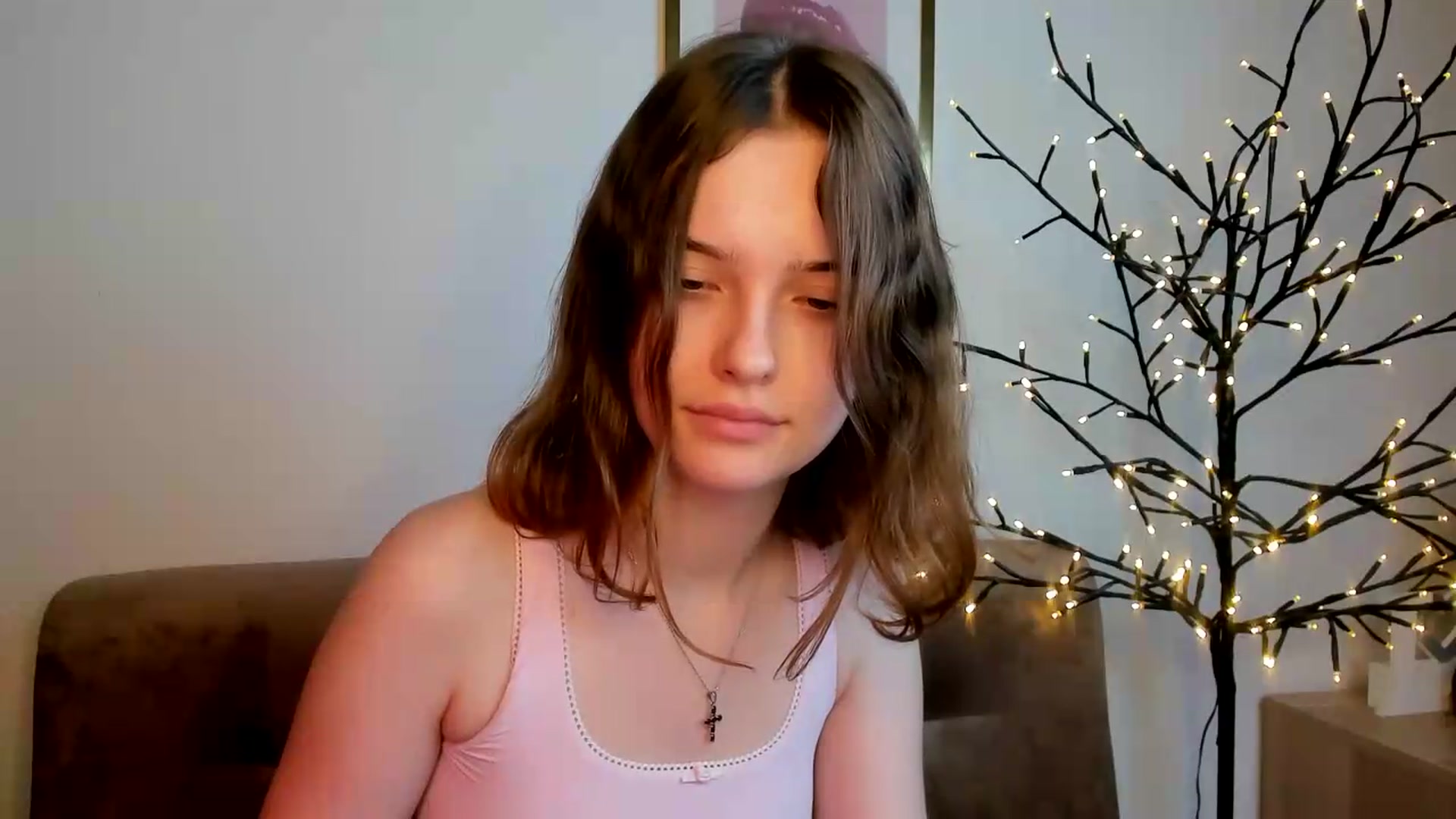 Gallery image thumbnail from KristiGant's myfreecams stream on, 08/04/2026, 12:28 image 20 of 20