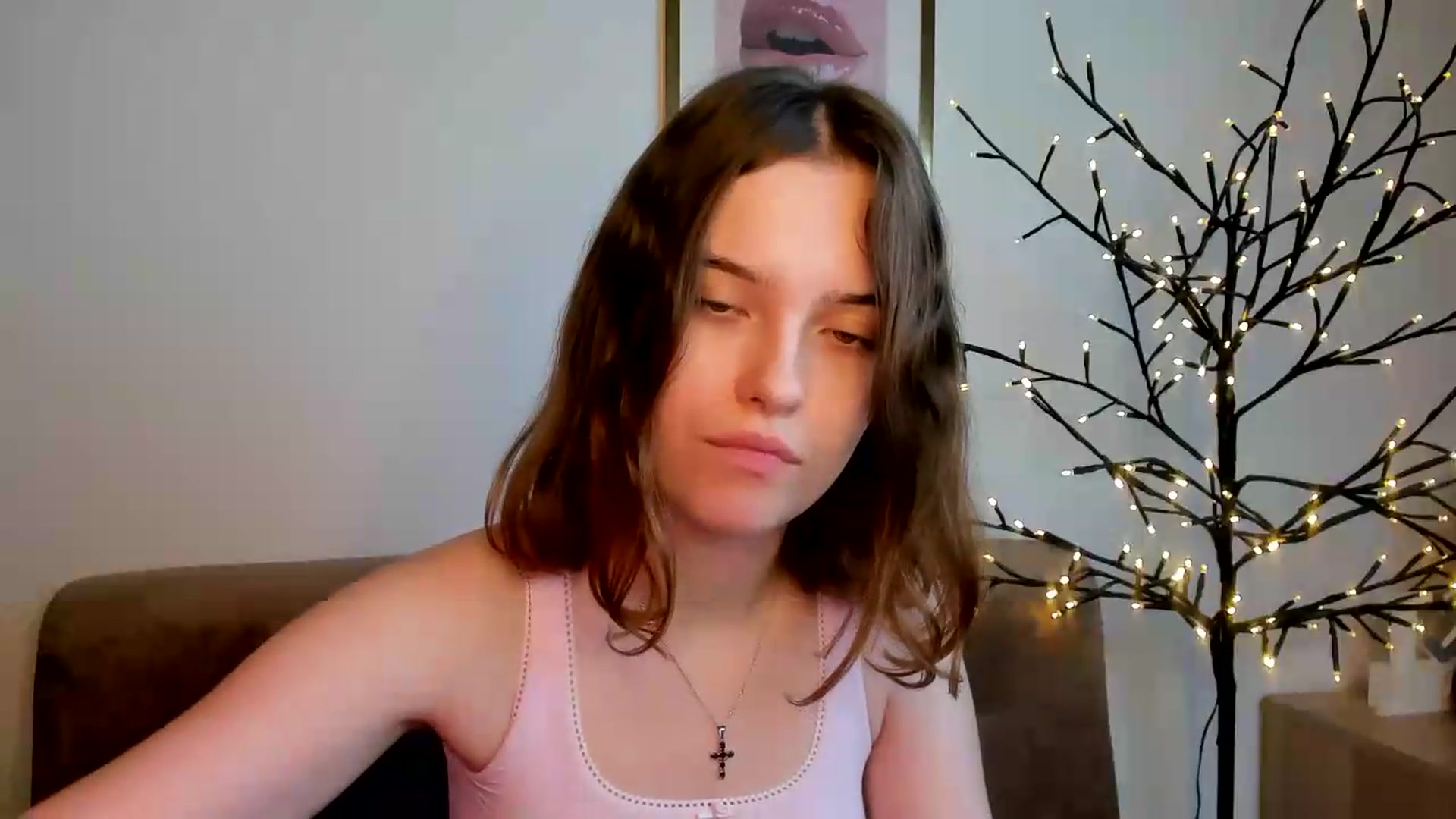 Gallery image thumbnail from KristiGant's myfreecams stream on, 08/04/2026, 12:28 image 6 of 20