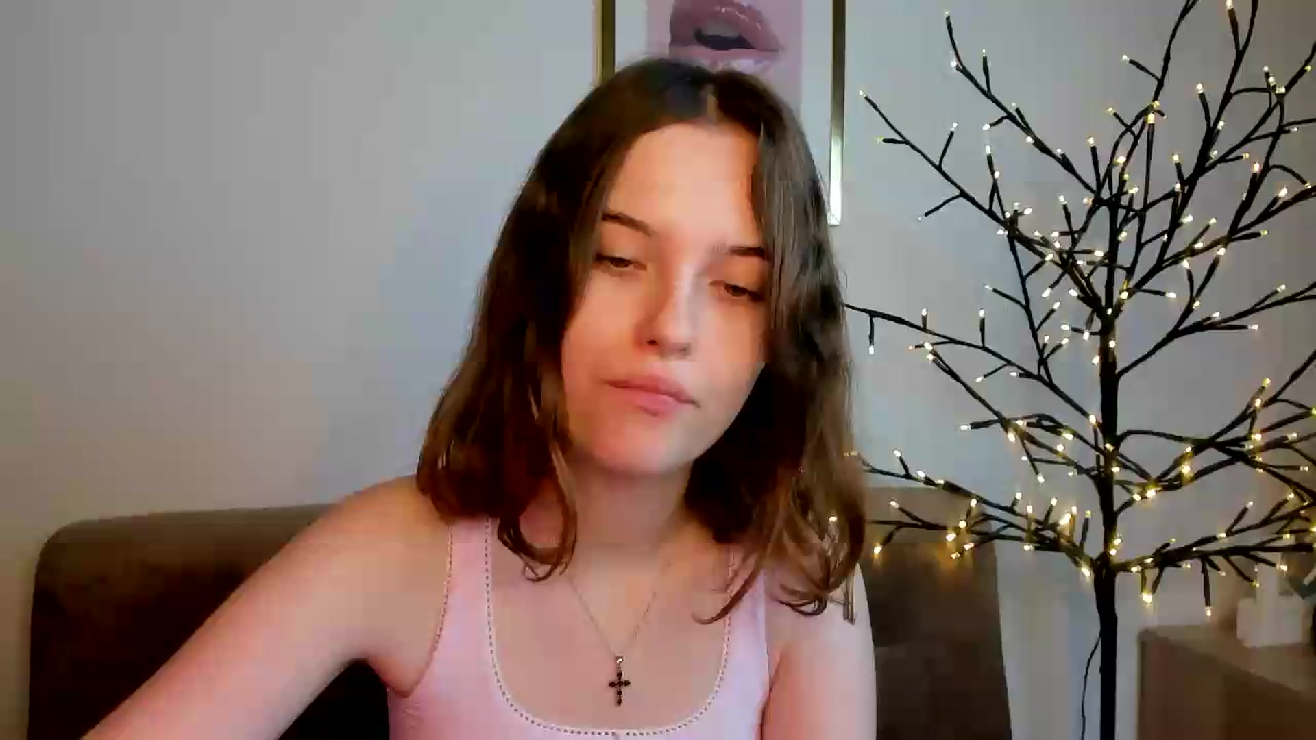 Gallery image thumbnail from KristiGant's myfreecams stream on, 08/04/2026, 12:28 image 2 of 20