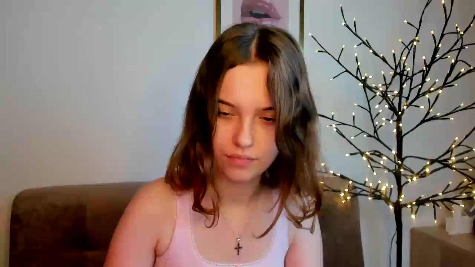 Gallery image thumbnail from KristiGant's myfreecams stream on, 08/04/2026, 12:28 image 3 of 20