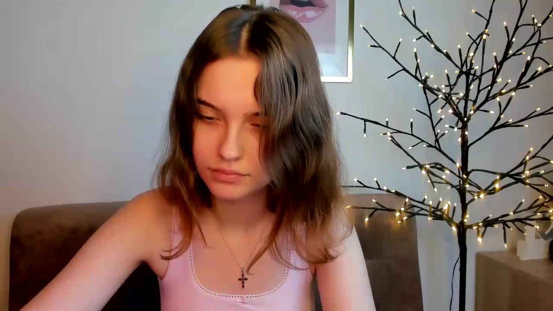 Gallery image thumbnail from KristiGant's myfreecams stream on, 08/04/2026, 13:07 image 5 of 20