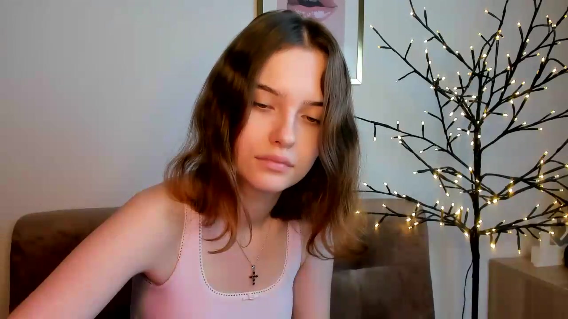 Gallery image thumbnail from KristiGant's myfreecams stream on, 08/04/2026, 13:07 image 14 of 20
