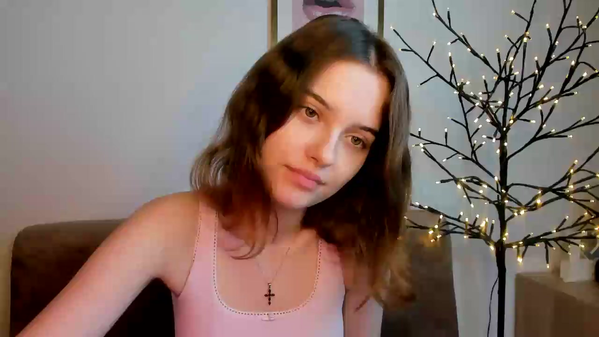 Gallery image thumbnail from KristiGant's myfreecams stream on, 08/04/2026, 13:07 image 3 of 20