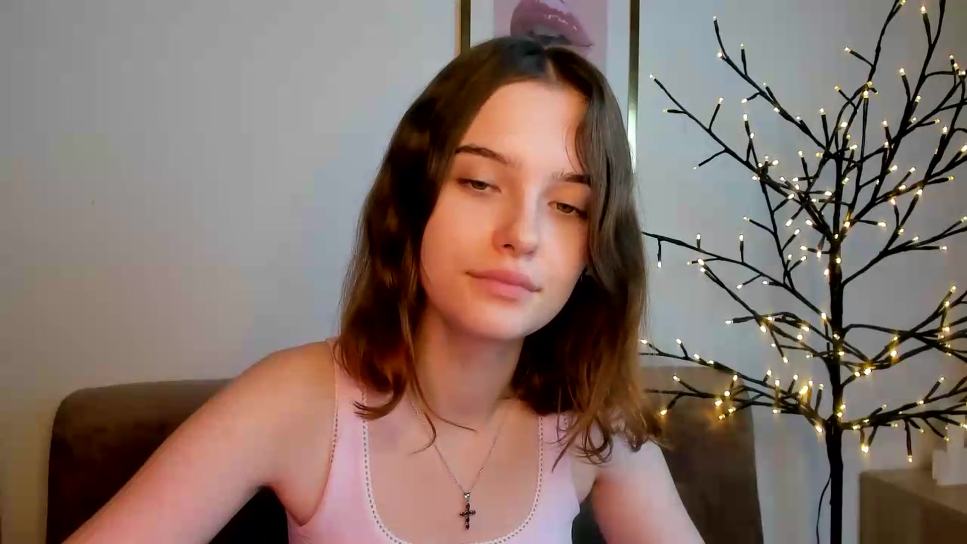Gallery image thumbnail from KristiGant's myfreecams stream on, 08/04/2026, 13:43 image 19 of 20