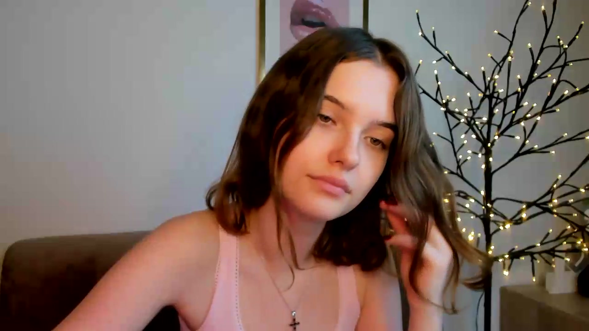Gallery image thumbnail from KristiGant's myfreecams stream on, 08/04/2026, 14:49 image 15 of 20
